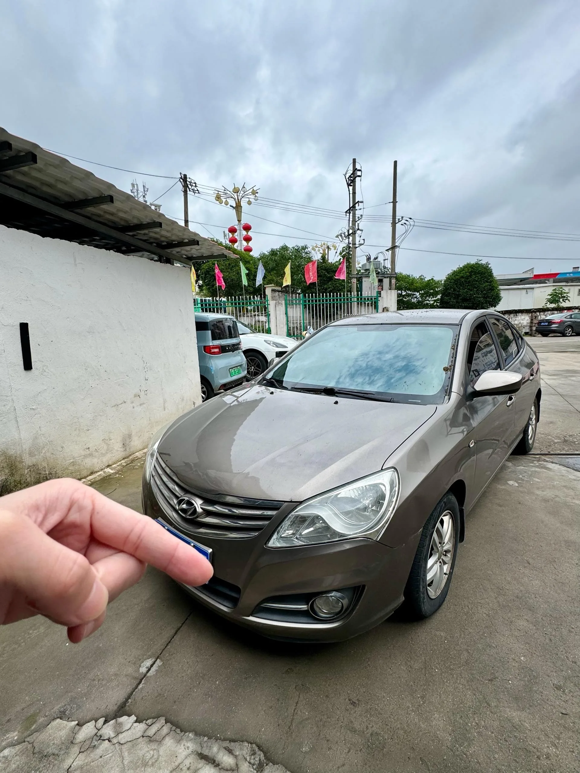 Hyundai Elantra 2011 1.6L Automatic Top-of-the-line Model