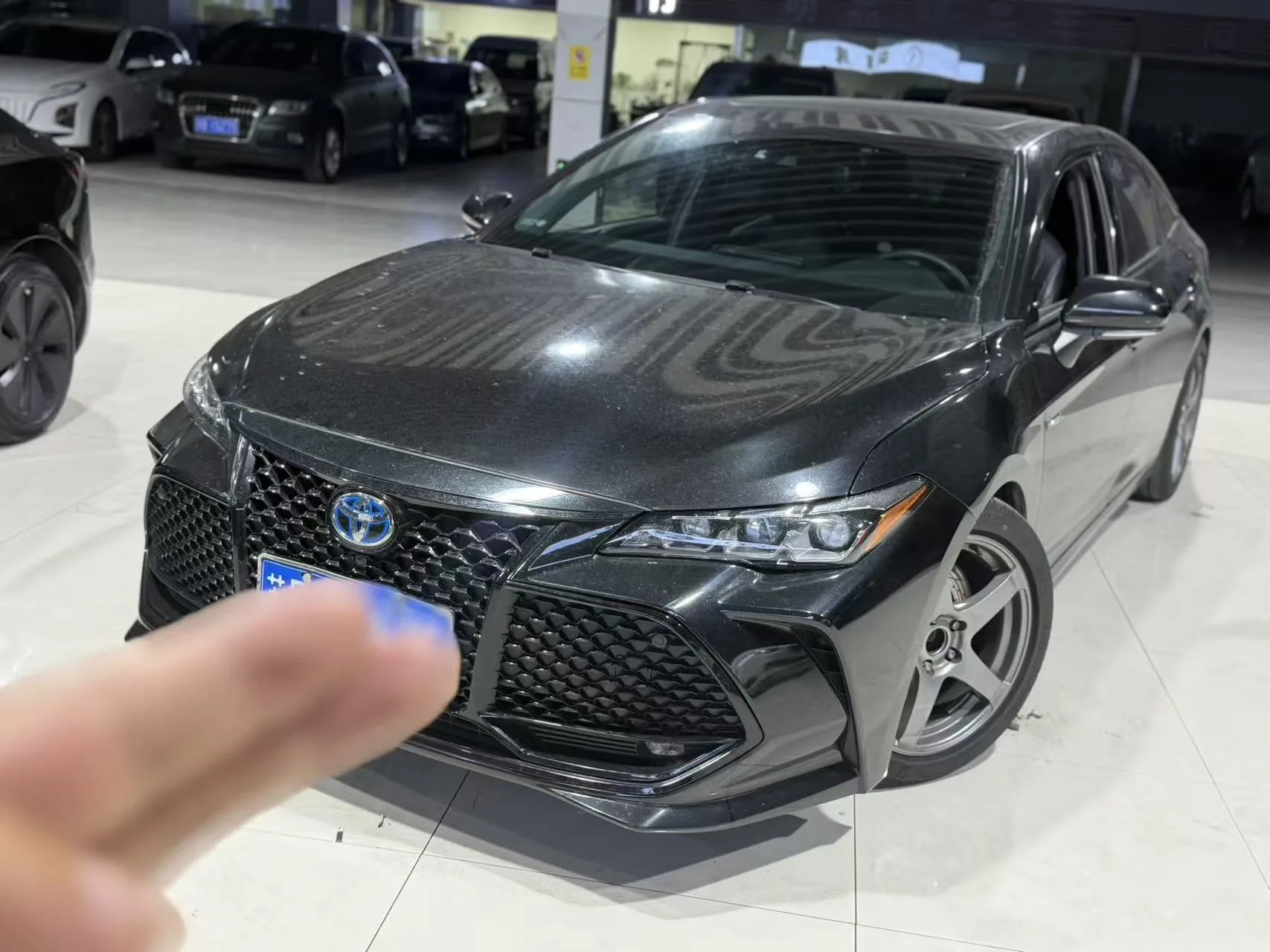2019 Toyota Avalon Hybrid 2.5L Luxury Edition (National V Emission Standard)