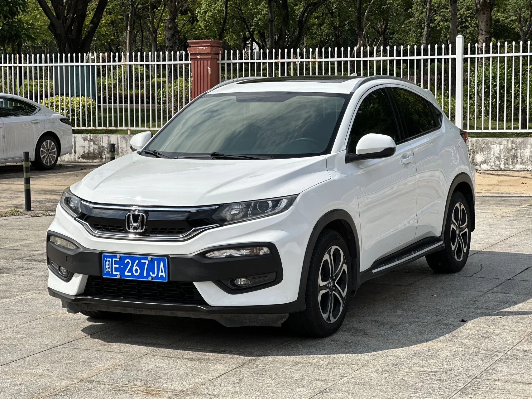 Honda XR-V 2015 1.8L VTi CVT Luxury Edition