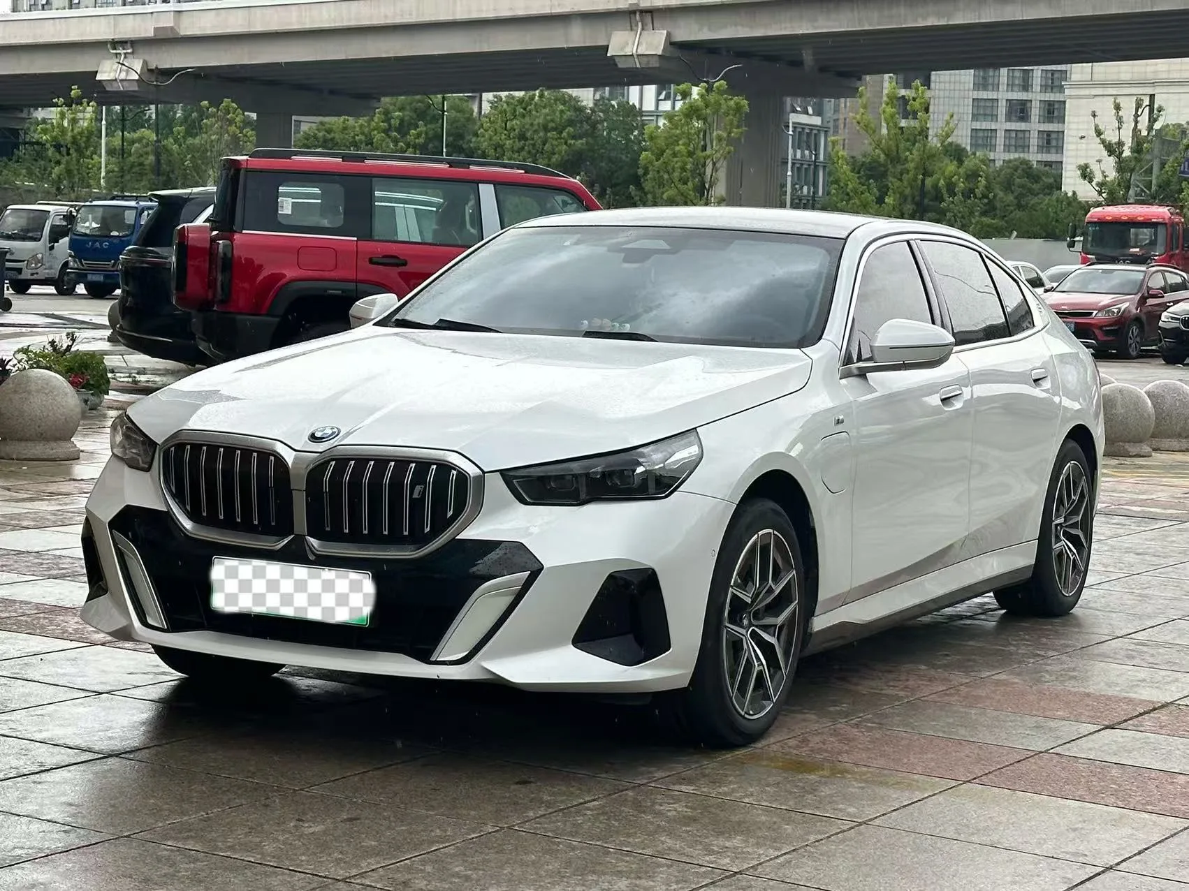 BMW i5 2024 eDrive 35L M Sport Package