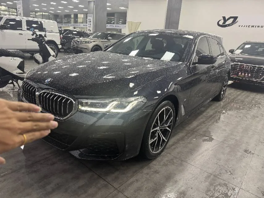 BMW 5 Series 2022 Facelift II 530Li Luxury M Sport Package