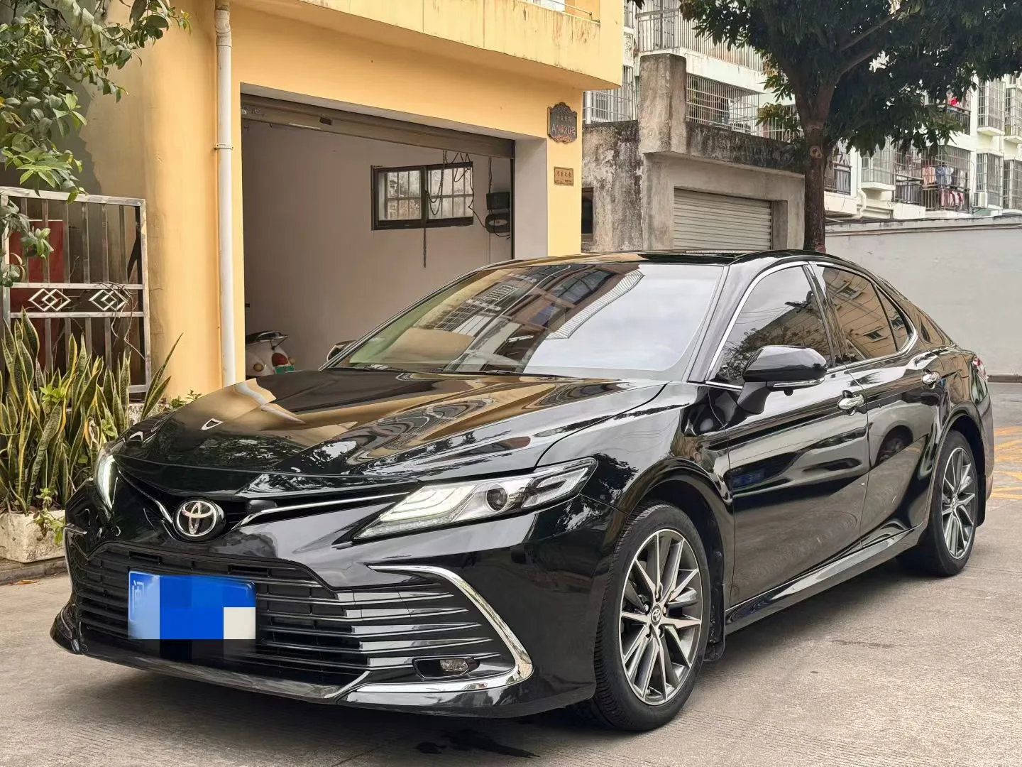 Camry 2021 2.5G Luxury Edition