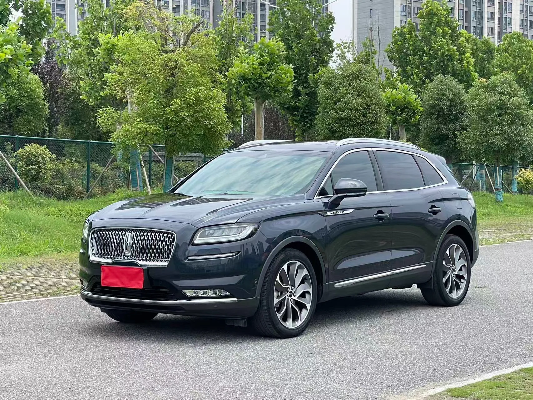Navigator 2021 2.0T AWD Premium Edition