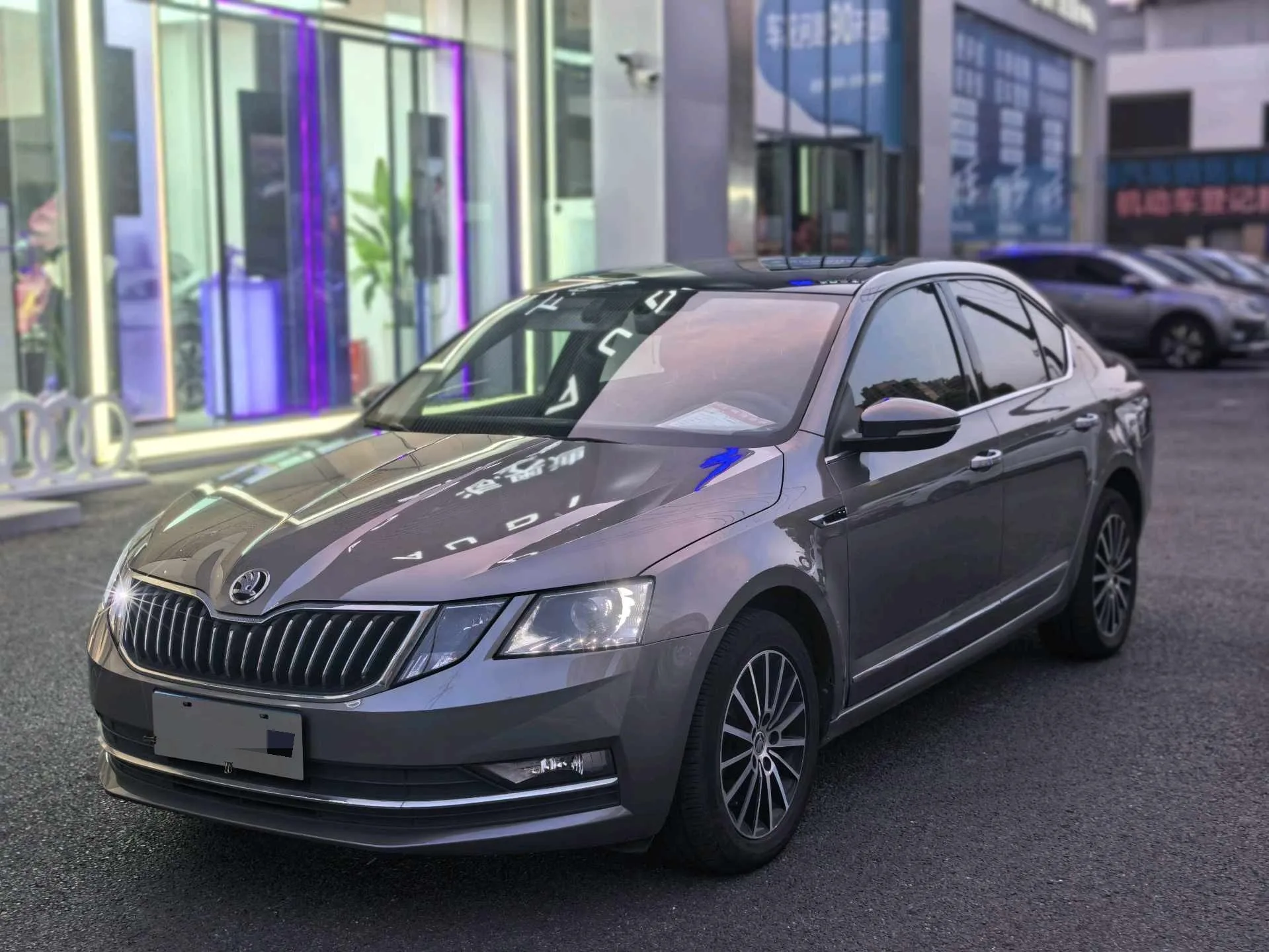 Skoda Octavia 2019 TSI230 DSG Smart Drive Luxury Edition (China V)