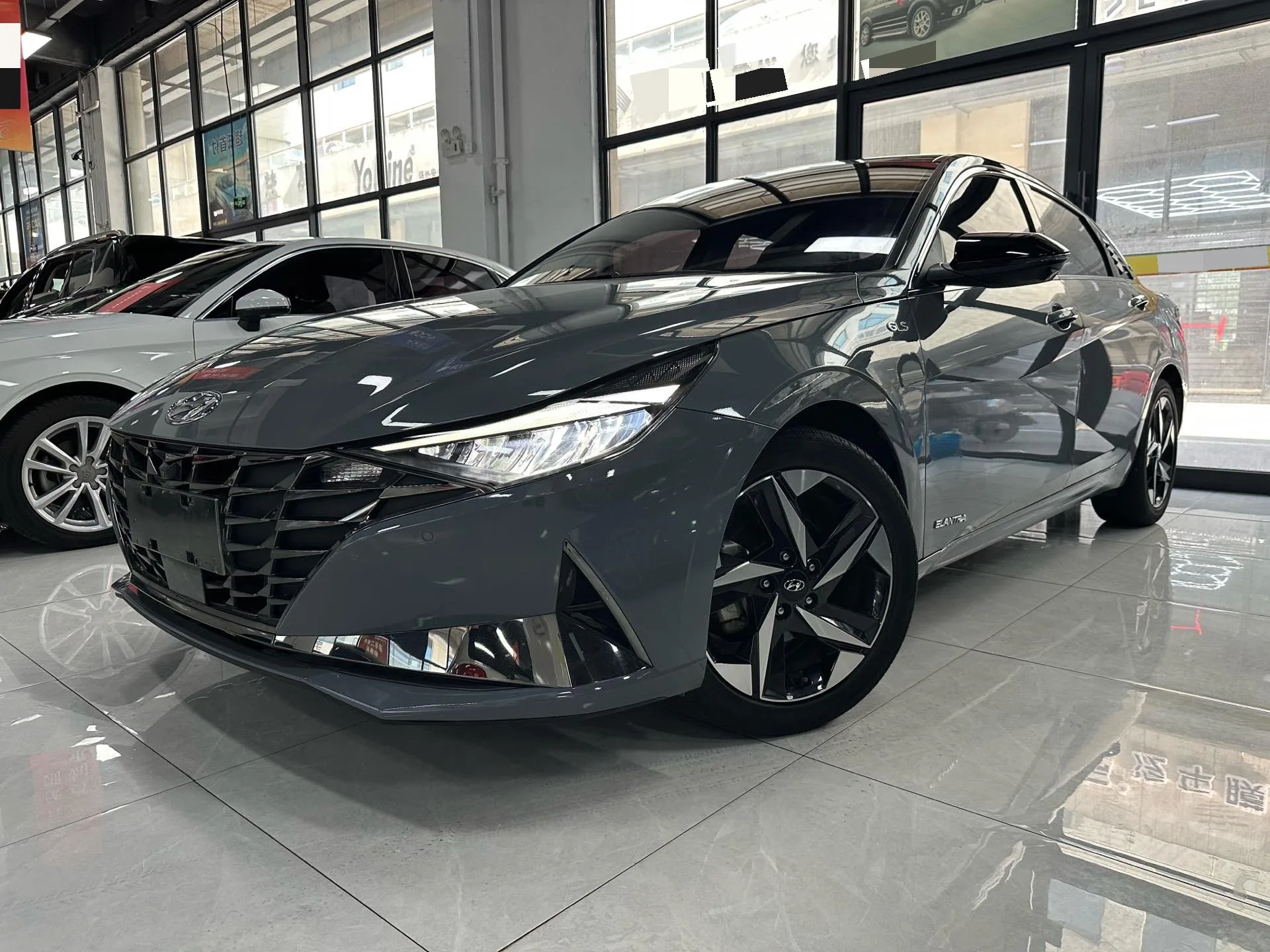 Hyundai Elantra 2021 1.5L CVT TOP Flagship Edition