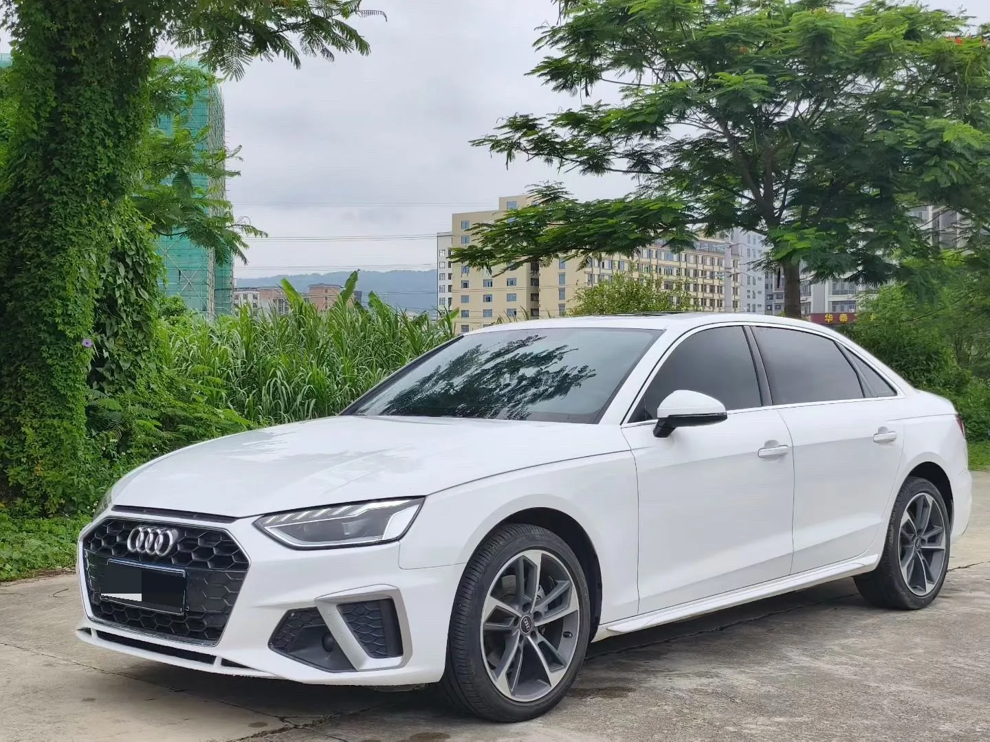 Audi A4L 2022 40 TFSI Fashion Dynamic Edition