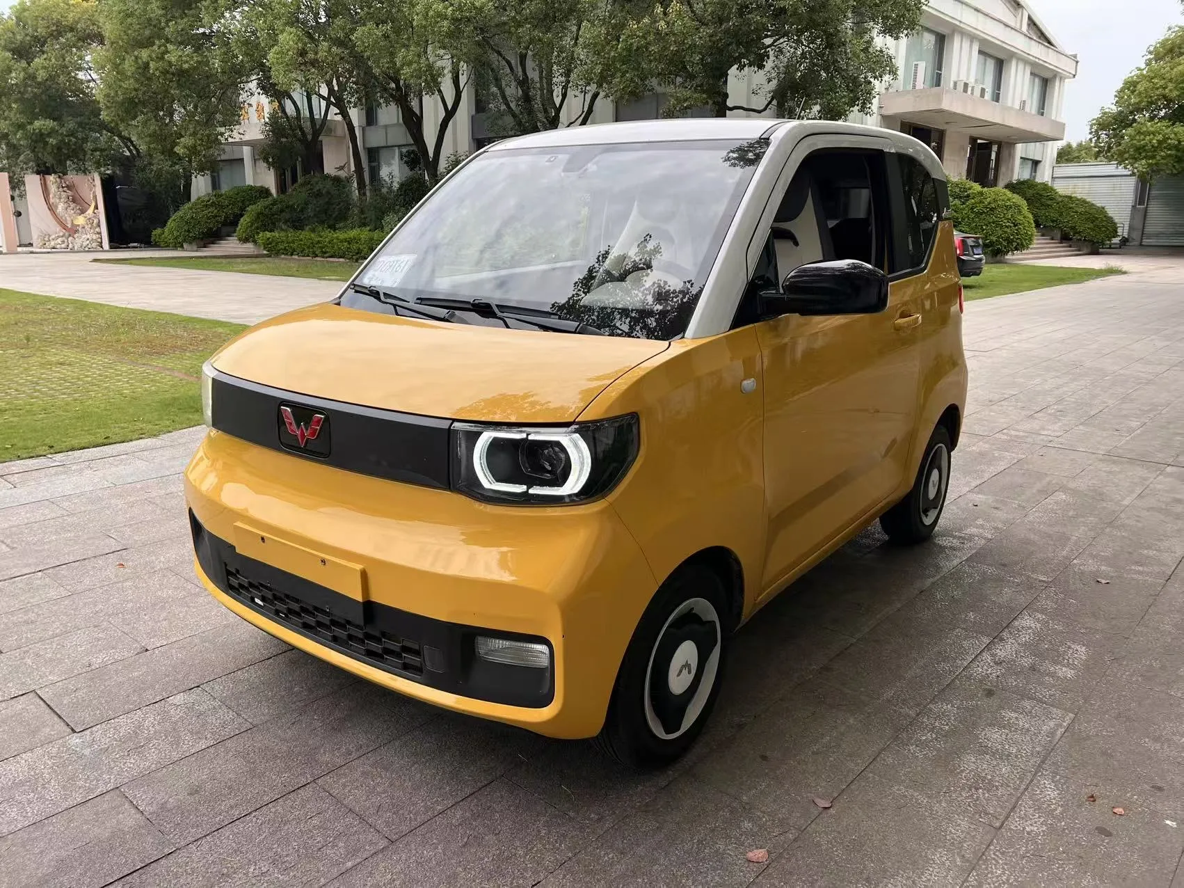 Hongguang MINIEV 2021 Macaron Sandwich Edition, 170km/h, Ternary Lithium Battery