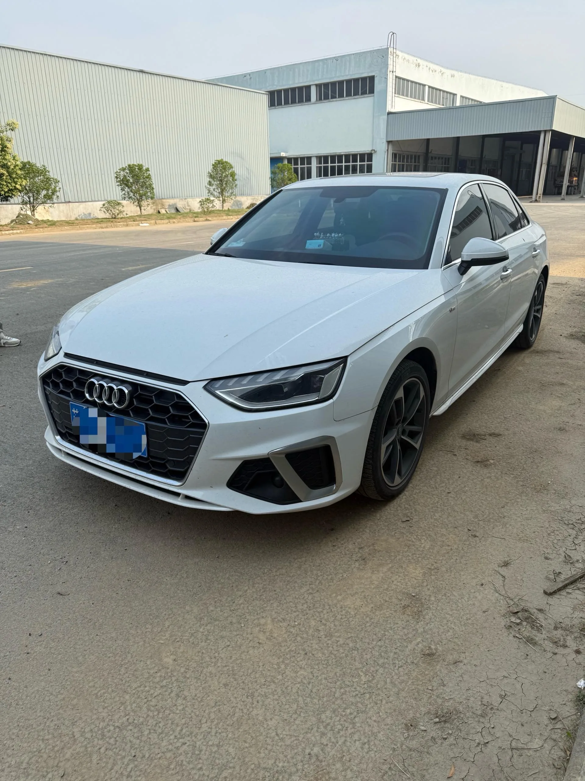 Audi A4L 2023 40 TFSI Fashion Dynamic Edition
