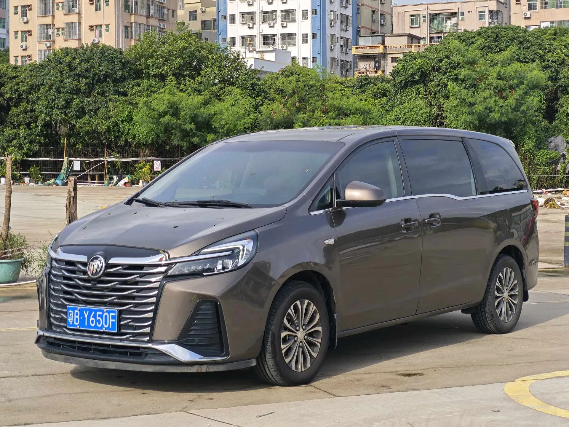 2022 Buick GL8 Land Executive 652T Comfort Edition
