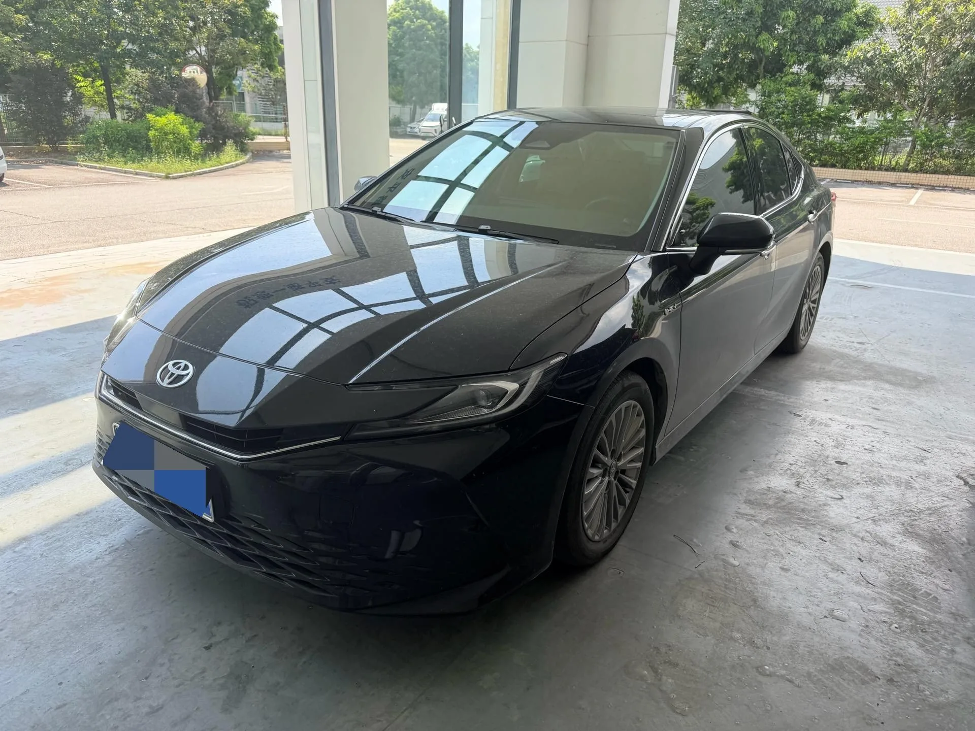 2024 Toyota Camry Hybrid 2.0HGVP CVT Luxury Edition Automatic