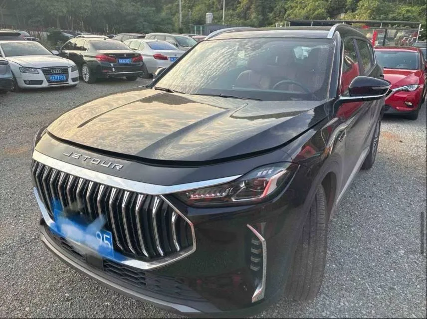 Jetour 2025 X70 PLUS 1.5T Champion Edition PRO 7-seater Automatic
