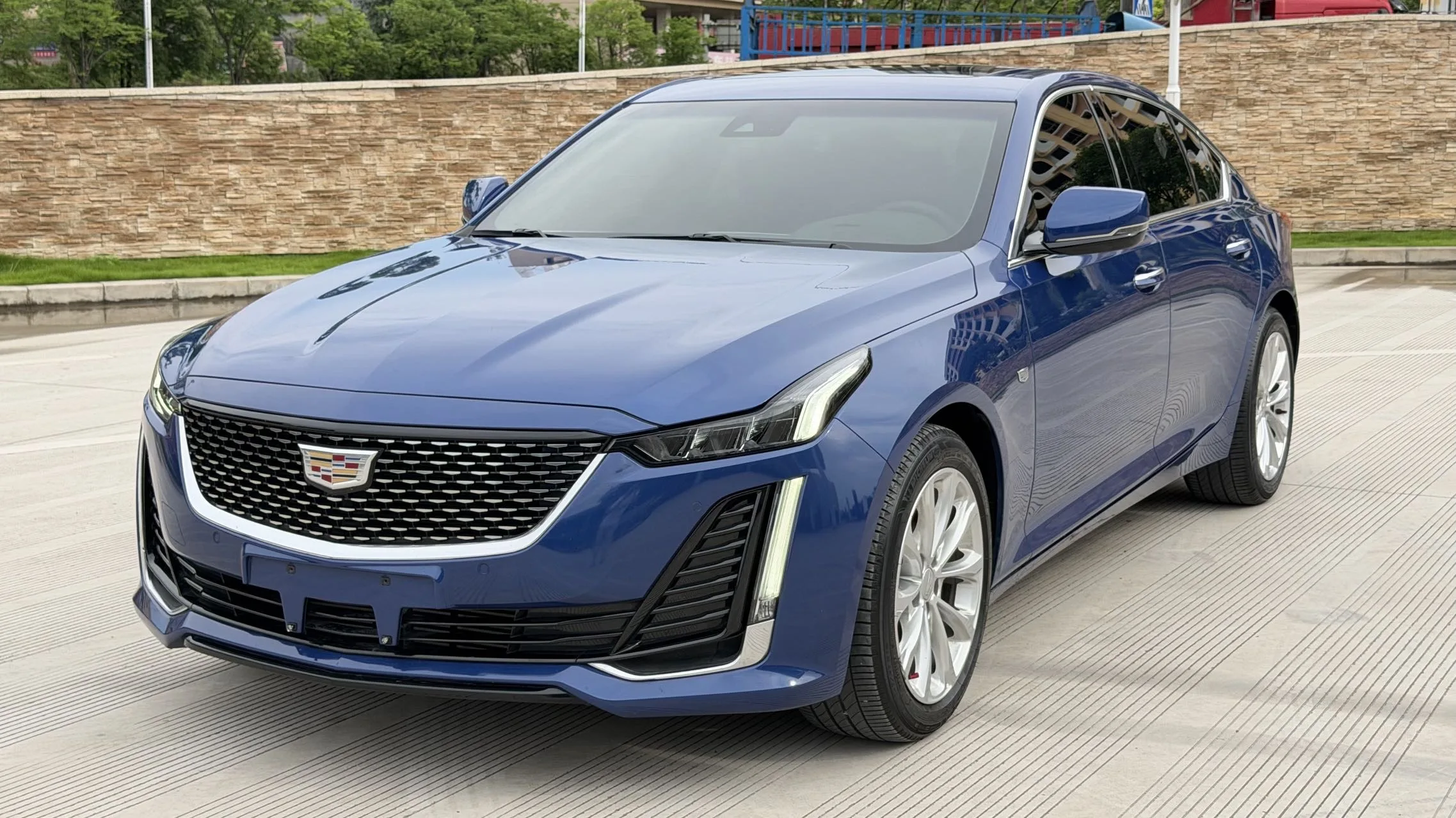 2021 Cadillac CT5 28T Luxury