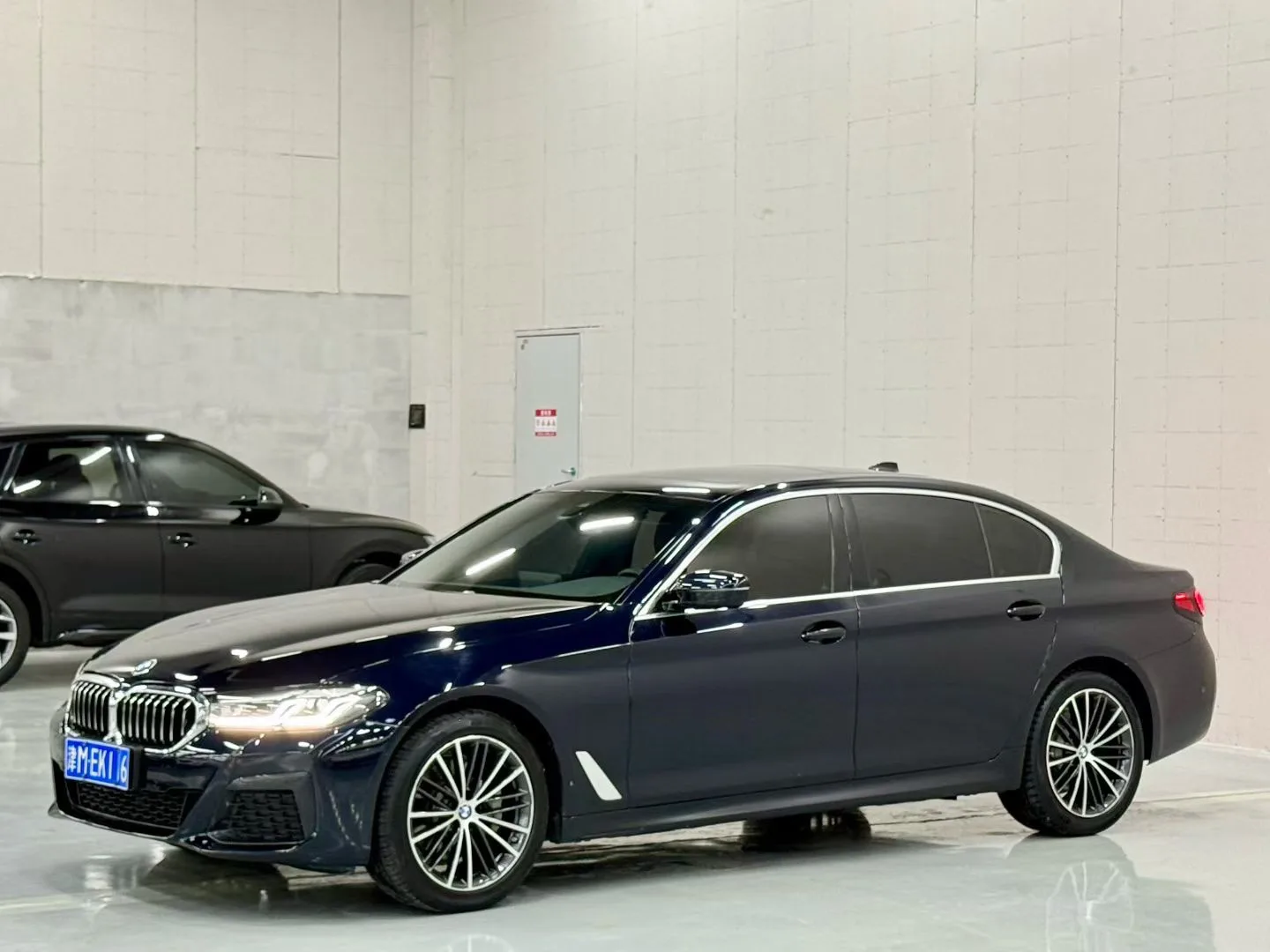 BMW 5 Series 2022 Facelift II 530Li Leading Model M Sport Package