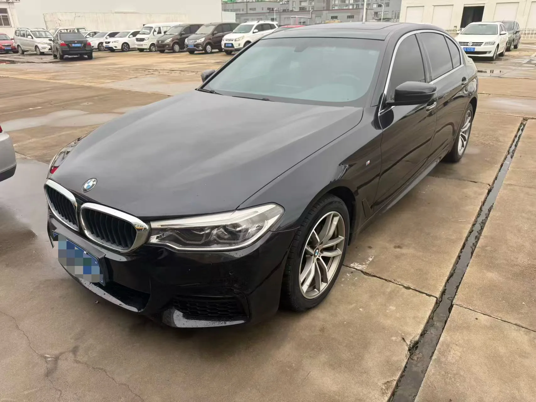 2018 BMW 5 Series 525Li M Sport Package