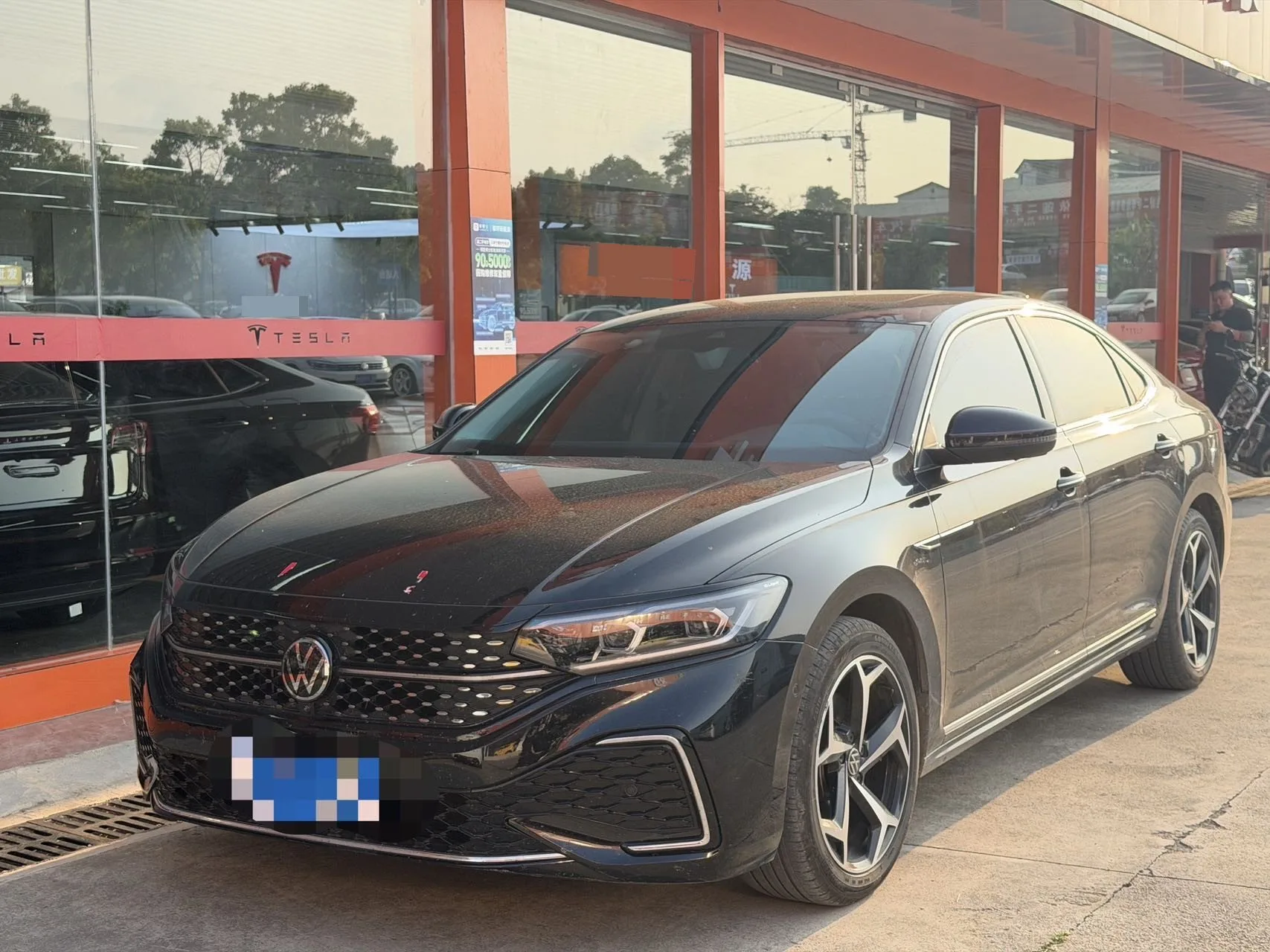 Volkswagen 2024 Passat 2.0TSI 380TSI Dragon Edition Automatic
