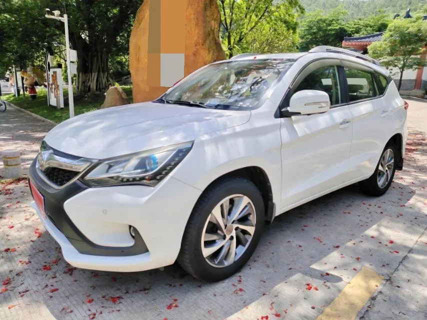 BYD 2016 Song 1.5TI Premium Edition, Manual Transmission