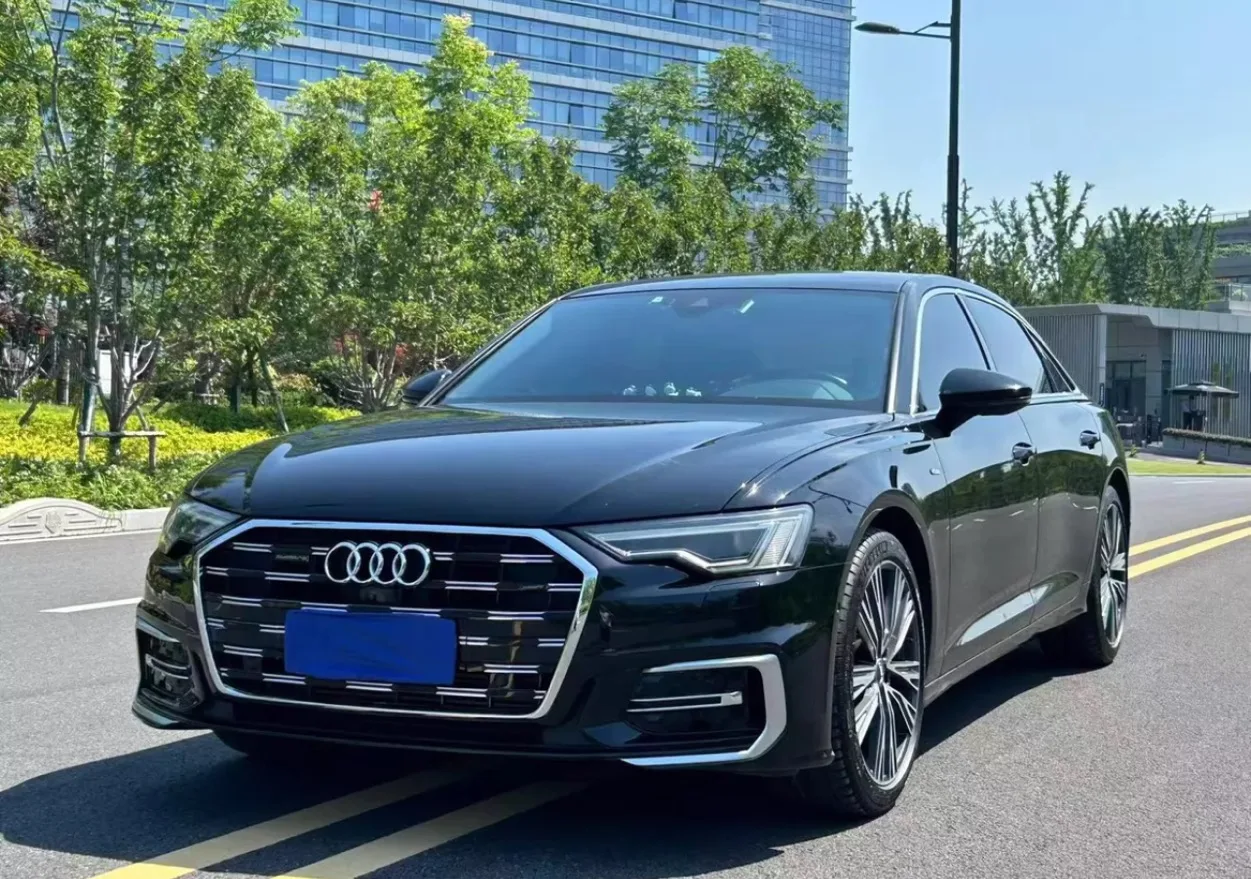 Audi A6L 2022 Facelift 45 TFSI Dynamic Edition