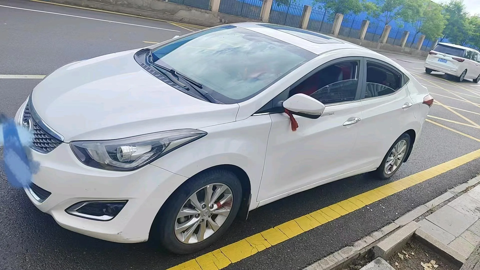 Hyundai Elantra 2016 1.6L Automatic Premium Edition