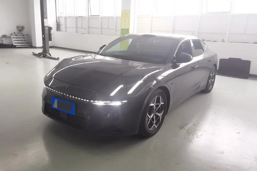 Lynk & Co 10 EM-P 2025 Model Year 120 AWD Ultra