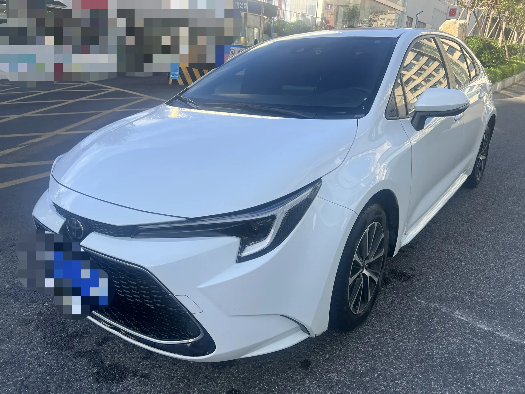 Toyota 2023 Corolla 1.2T CVT 185T Luxury Edition Automatic