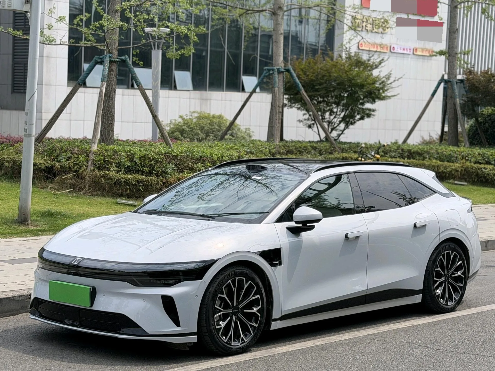 JiKrypton 2025 Model JiKrypton 007GT 4WD Intelligent Driving Edition 75kWh Automatic