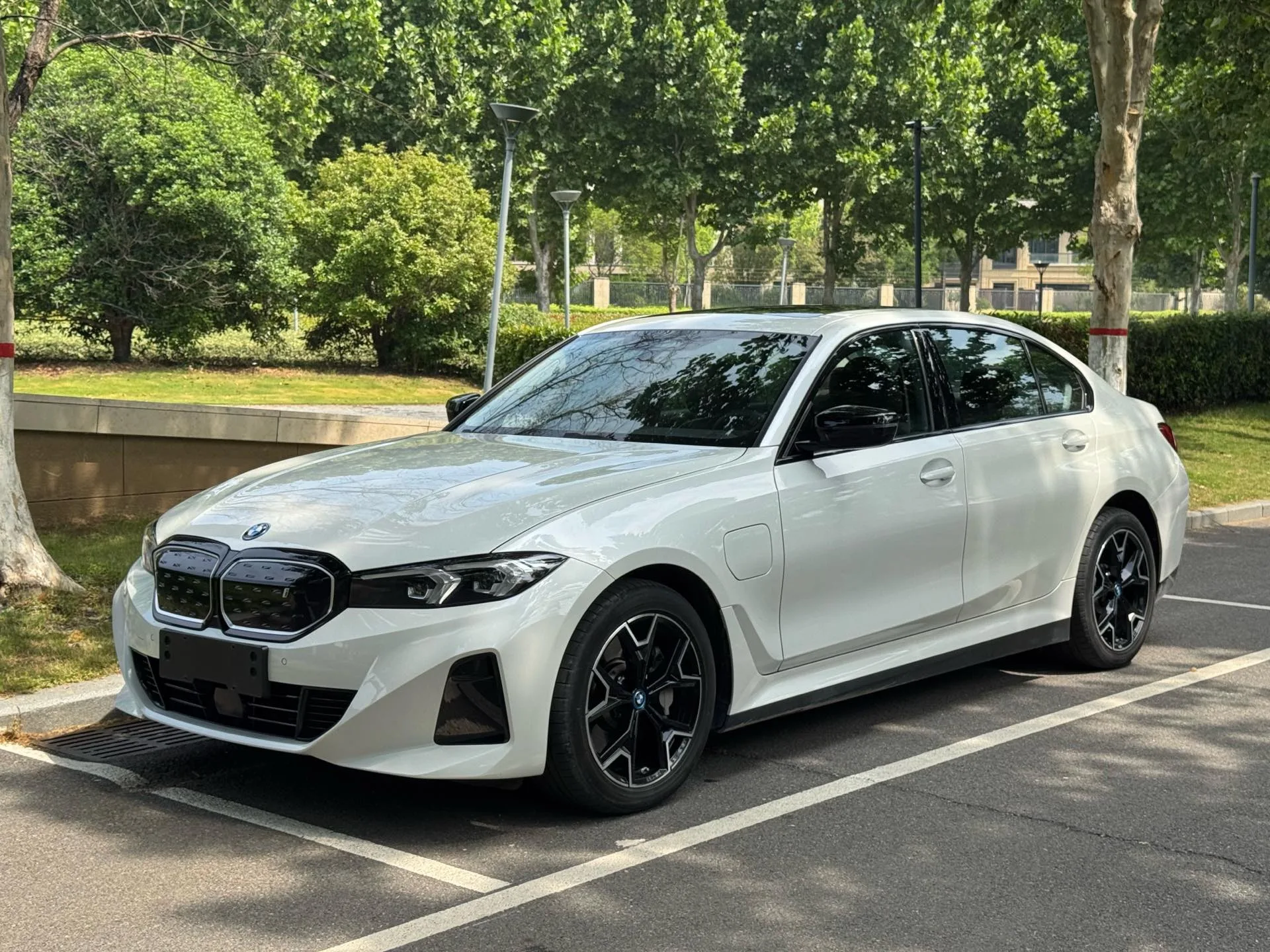 2023 BMW i3 eDrive 40 L Night Line Package, Automatic Transmission