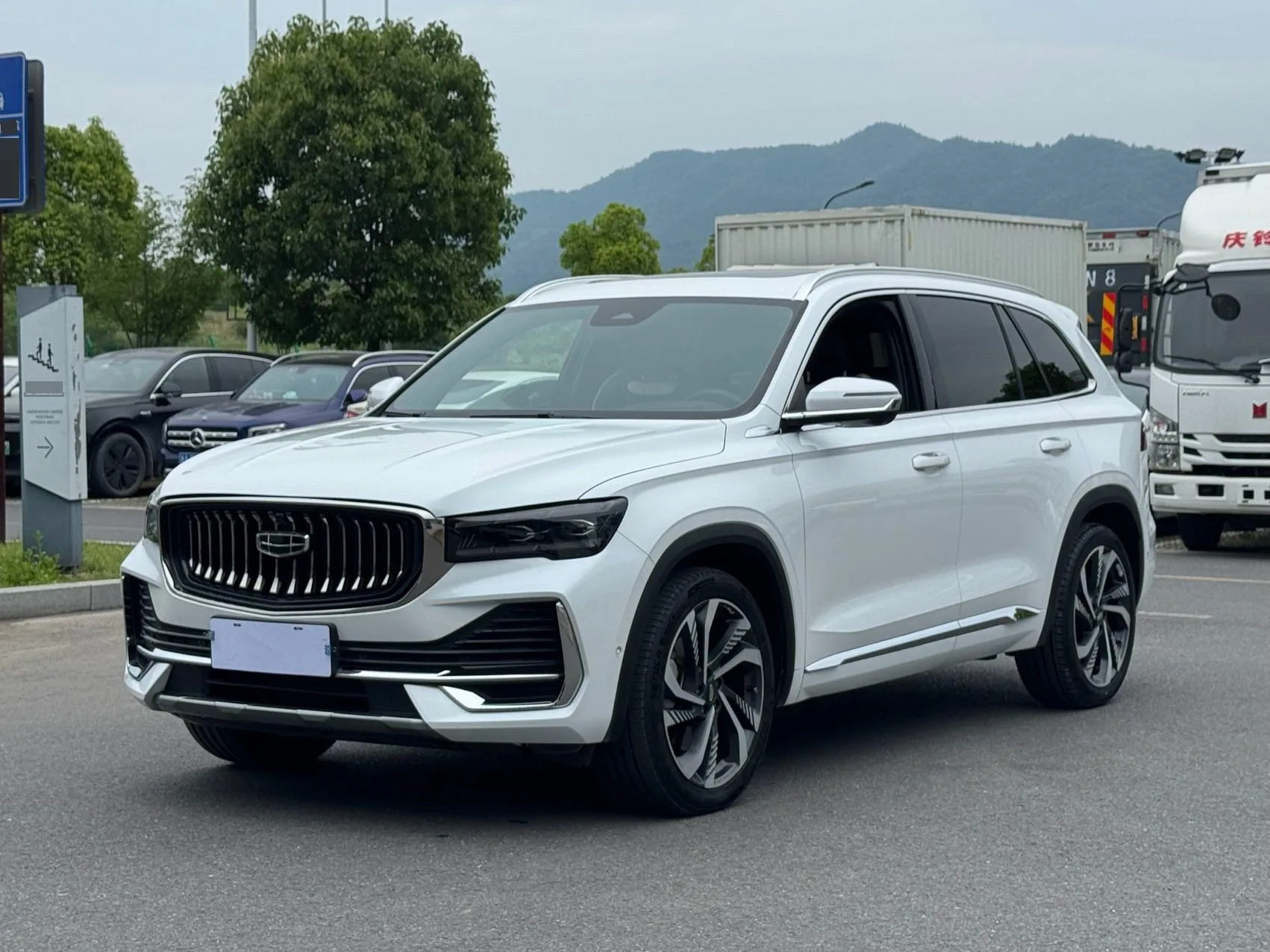 Geely Xingyue L 2021 2.0TD High-Power Automatic Four-Wheel Drive Flagship Edition