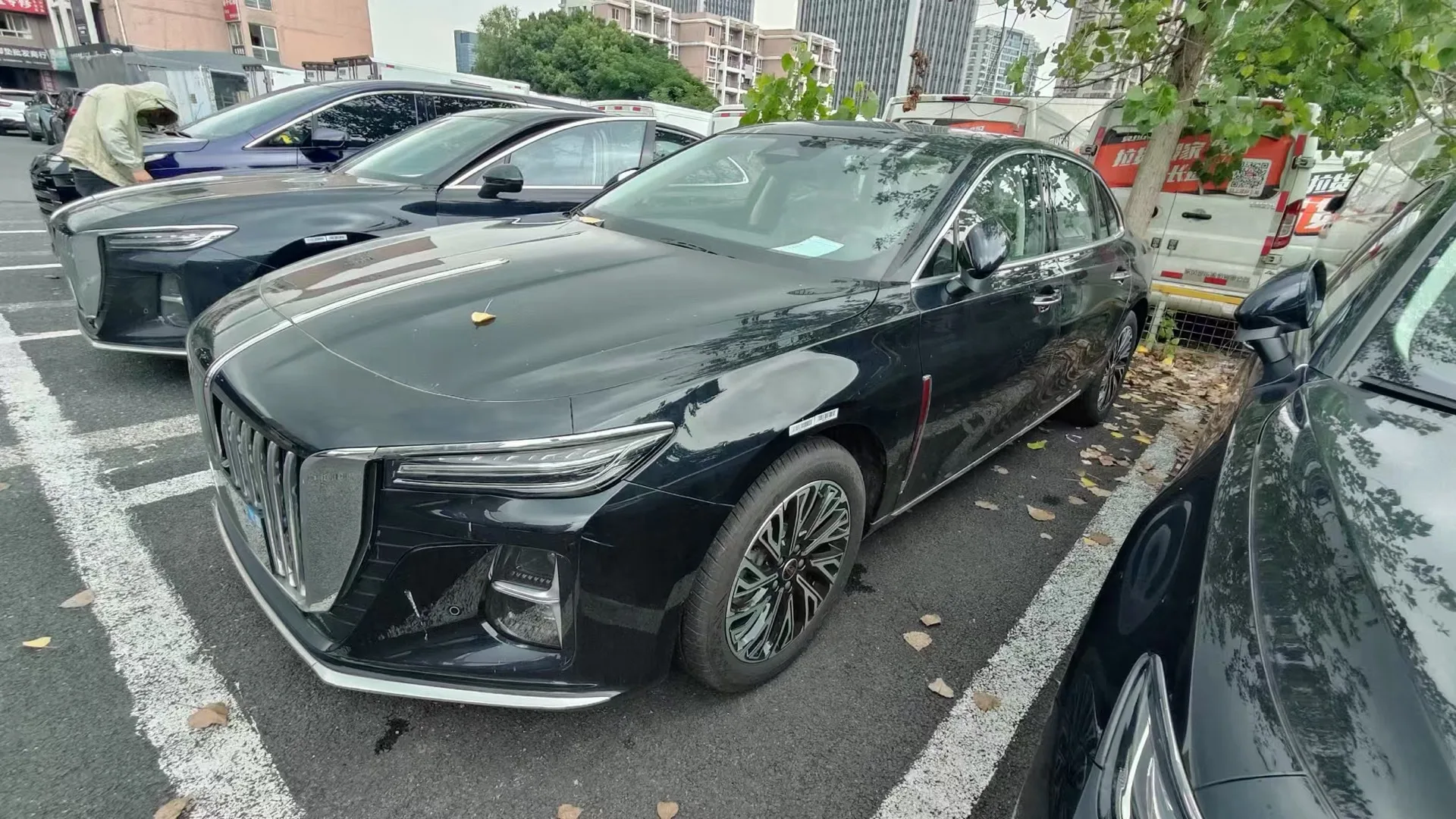 Hongqi 2025 H5 2.0T Flagship 500,000th Unit Commemorative Edition Automatic Transmission