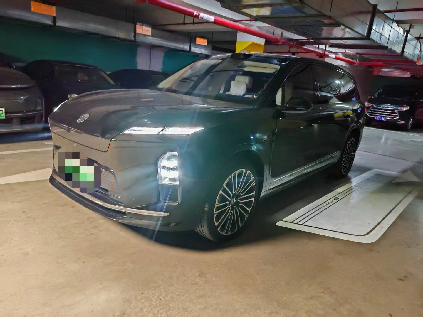 NIO 2026 ES8 6-seater Executive Signature Edition Automatic