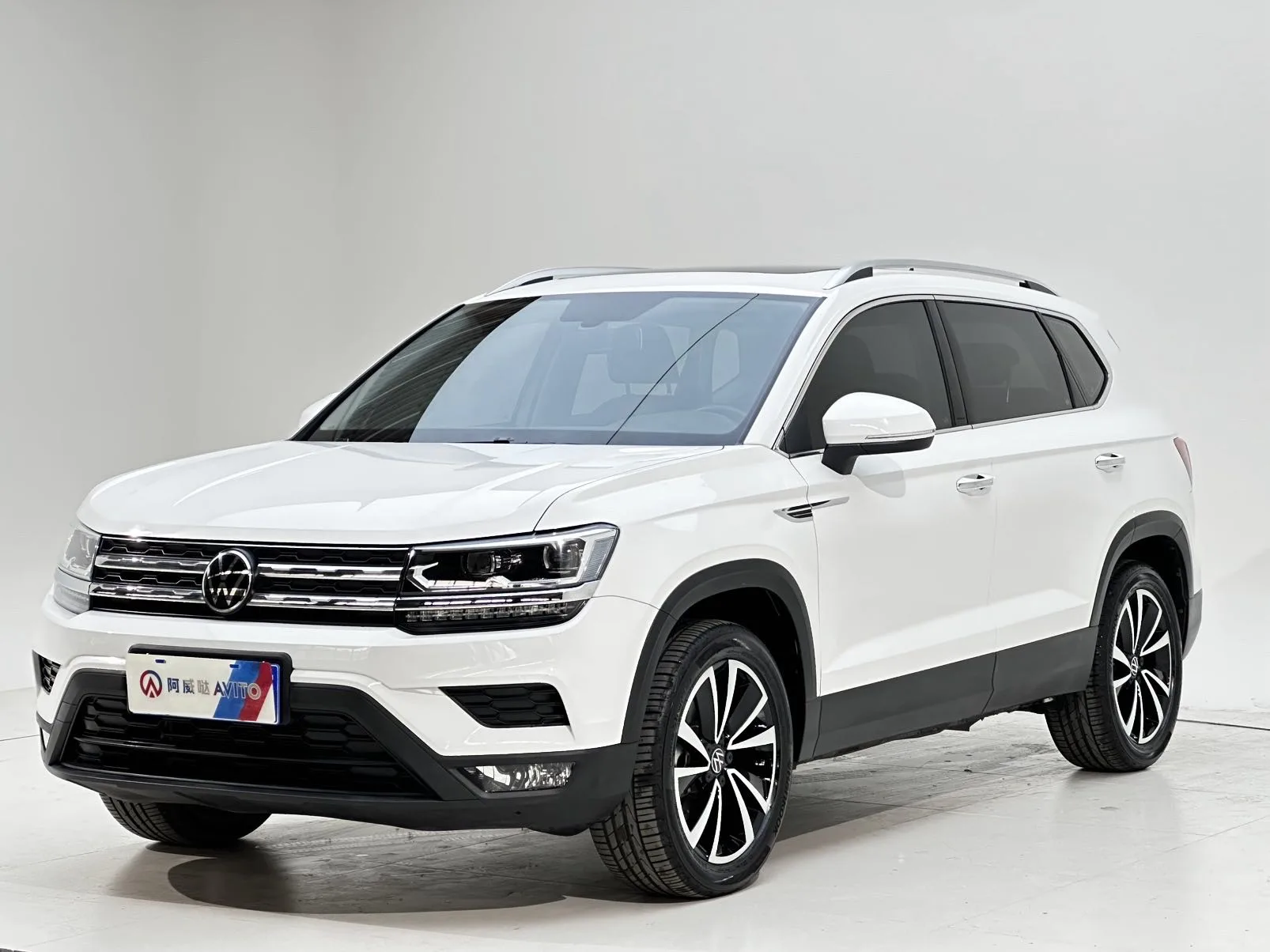 Tharu 2021 280TSI 2WD Luxury Edition