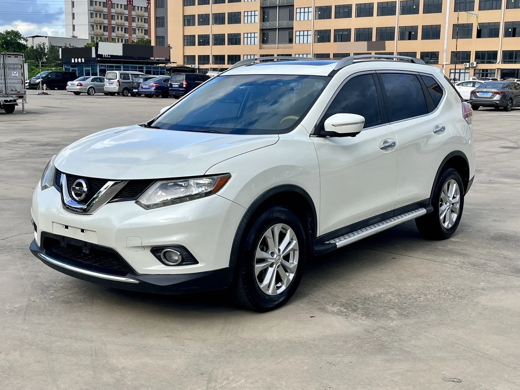 Nissan X-Trail 2014 2.0L CVT Fashion Edition 2WD