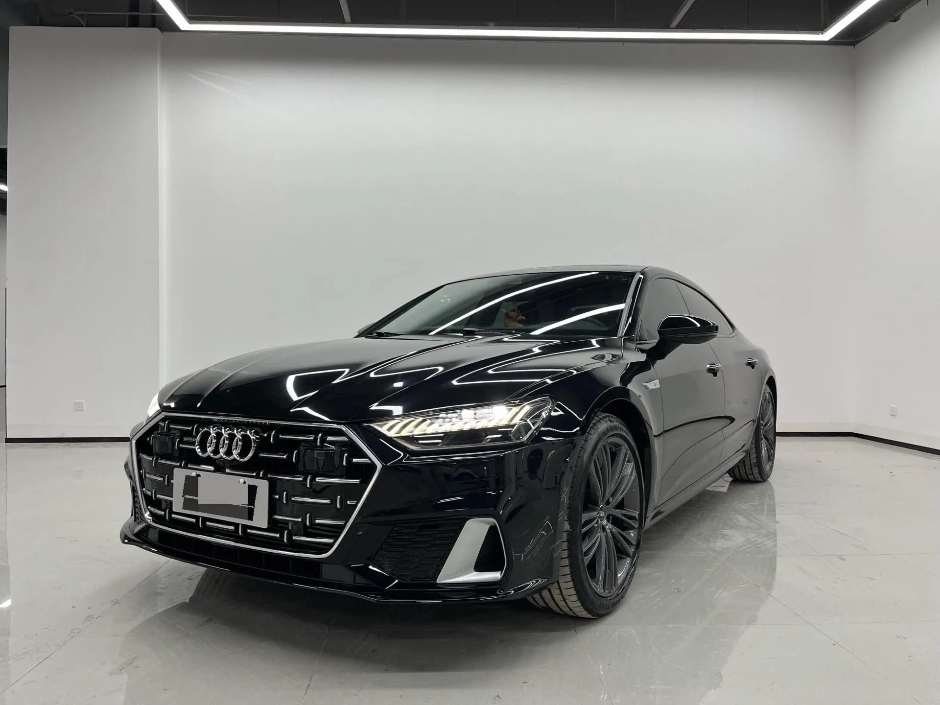 Audi 2024 A7L 2.0TFSI 45TFSI Quattro Luxury Automatic