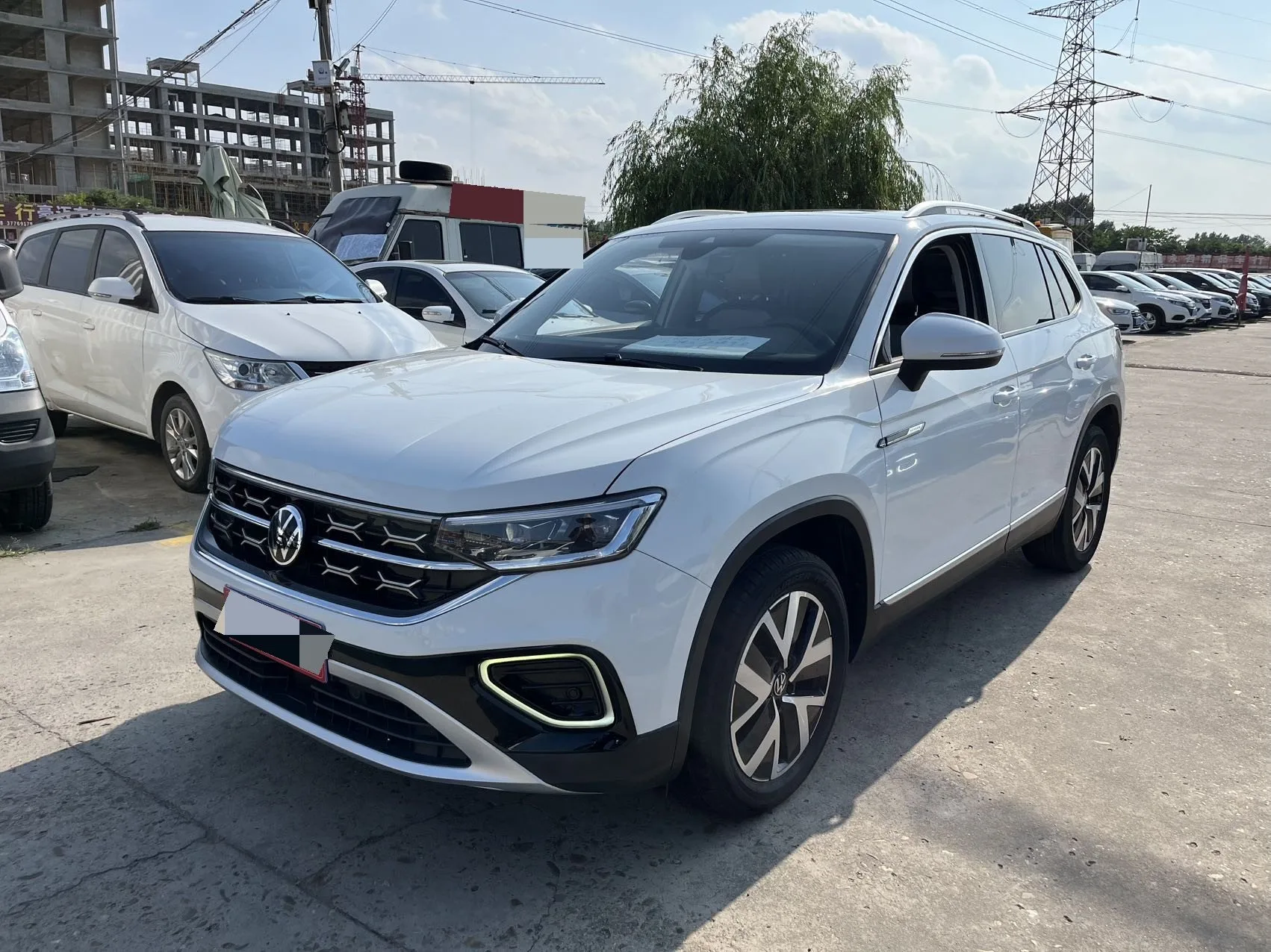 Tayron 2023 330TSI 2WD Luxury Plus Advanced Edition