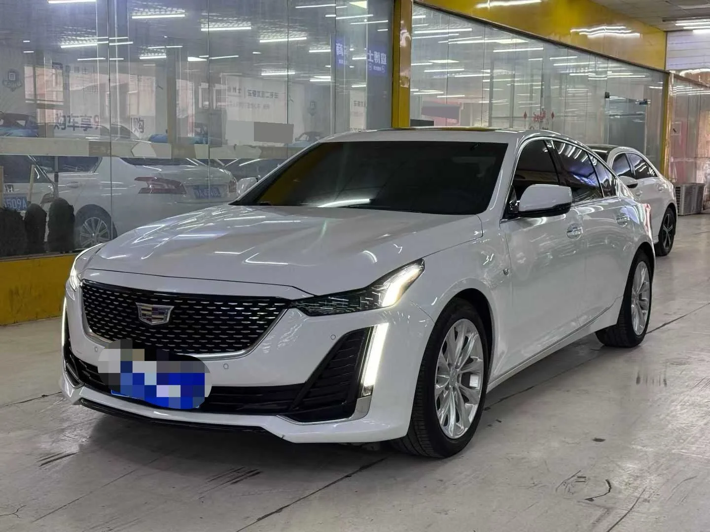 2022 Cadillac CT5 28T Luxury