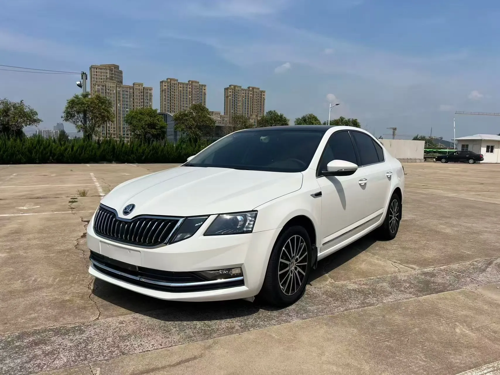 Skoda Octavia 2020 1.5L Automatic Smart Drive Luxury Edition