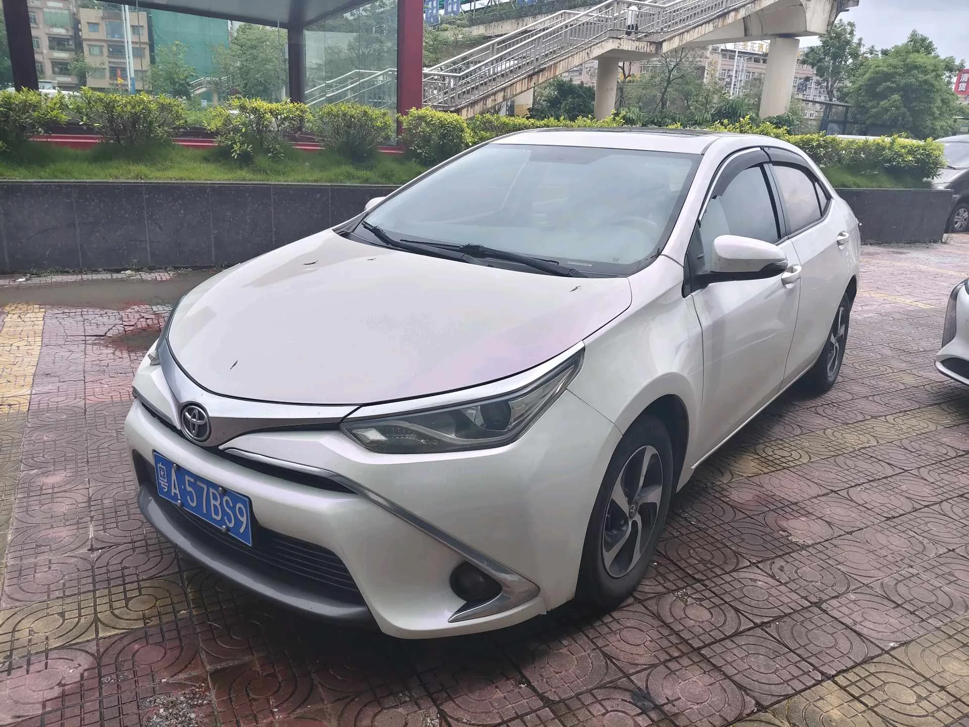 2017 Toyota Corolla Hybrid 1.8H GS E-CVT Elite Sunroof Edition (National V Emission Standard)
