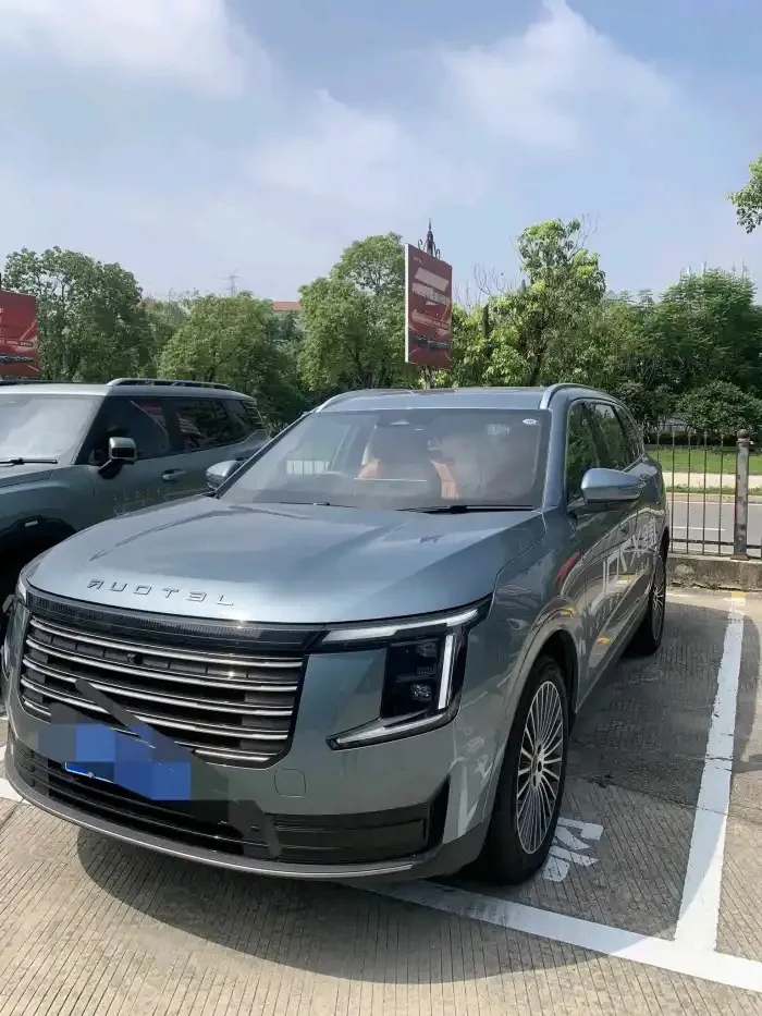 Jietu 2025 X70L 2.0TD Flagship 7-Seater Automatic