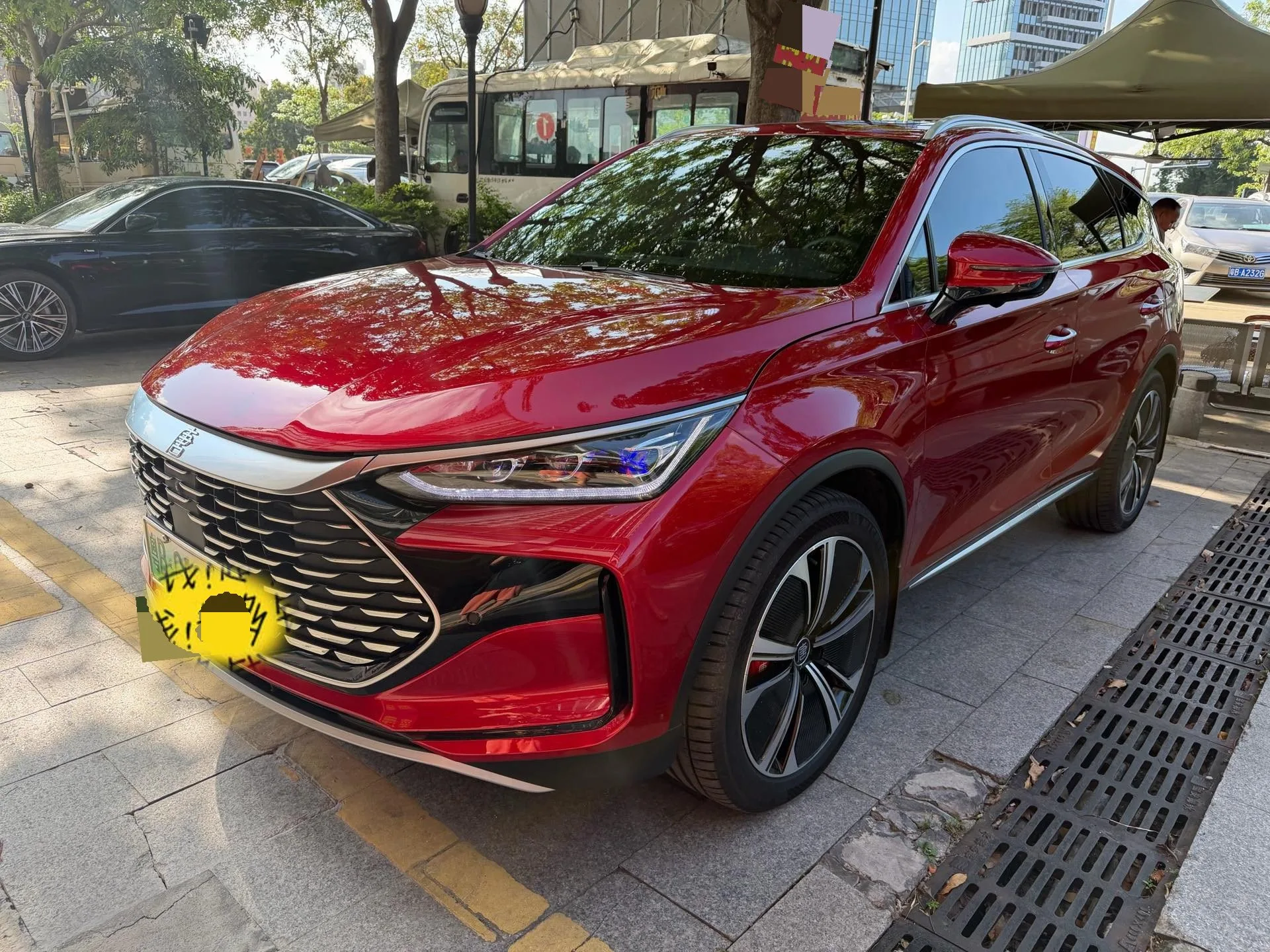 Tang New Energy 2022 DM-p 215KM 4WD Premium Edition