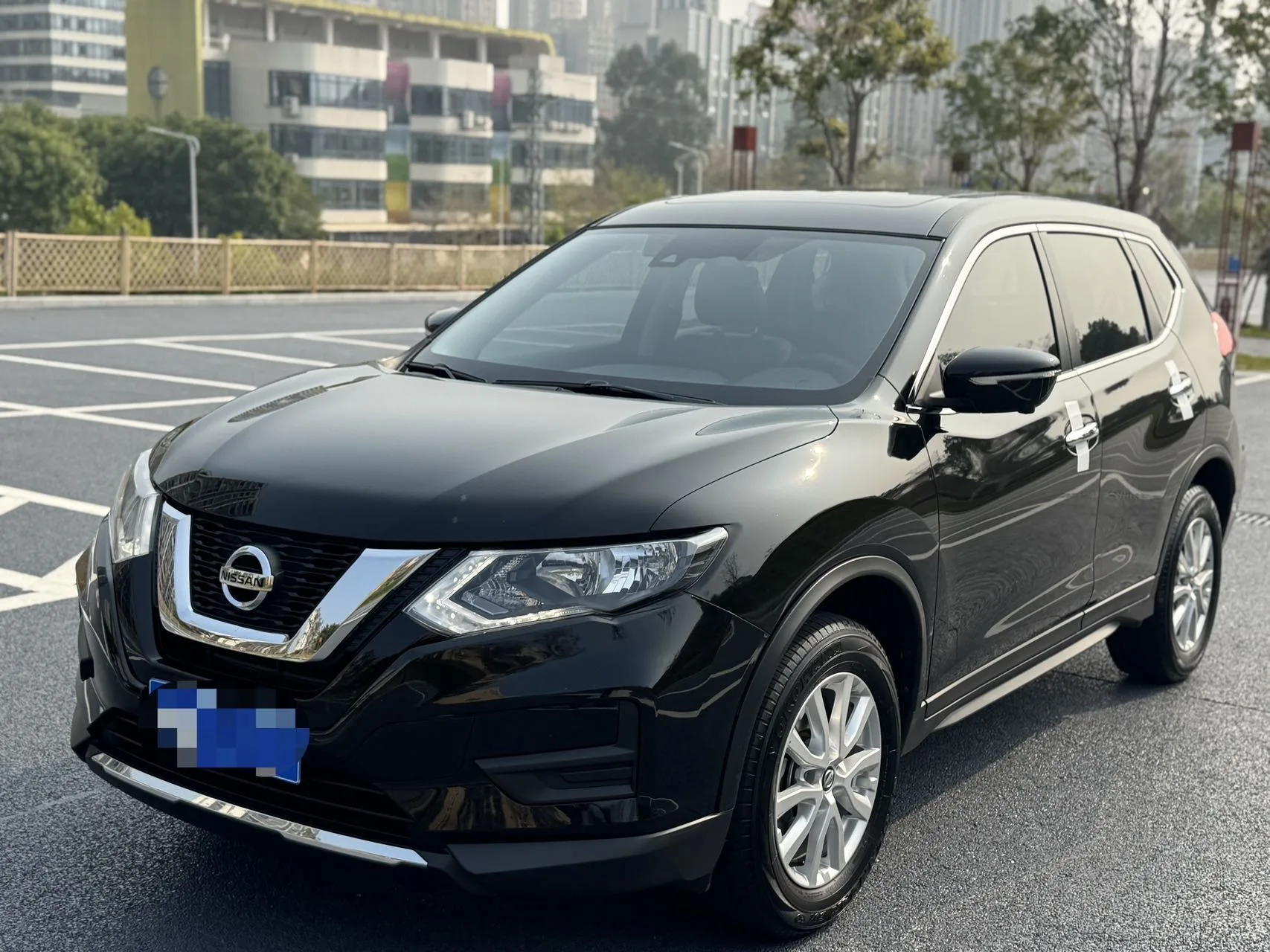 Nissan X-Trail 2023 Classic 2.0L 2WD Intelligent Comfort Edition
