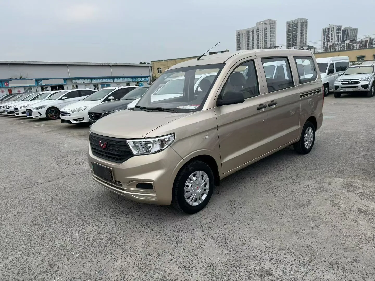 Wuling 2022 Hongguang V 1.5 Enjoy Edition (Manual Transmission)
