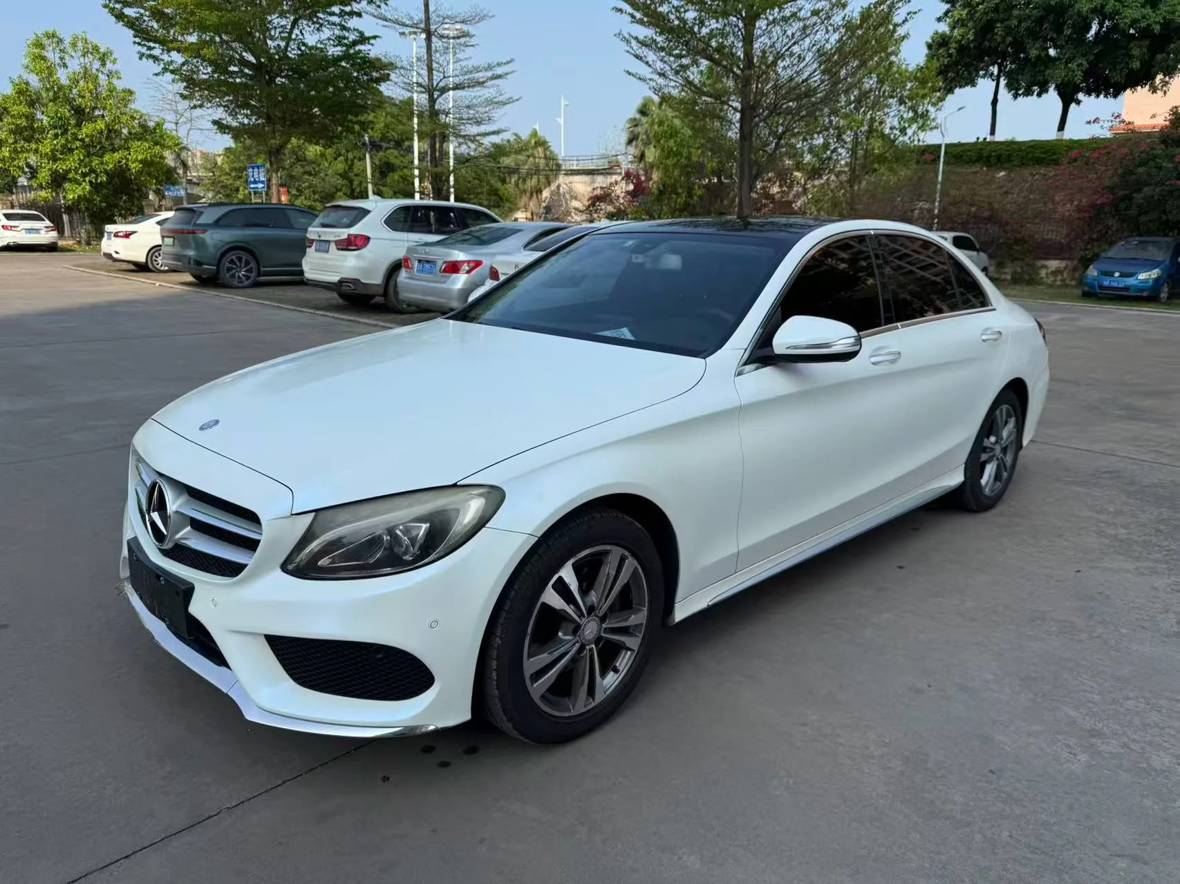 2016 Mercedes-Benz C-Class C 200 L Sport