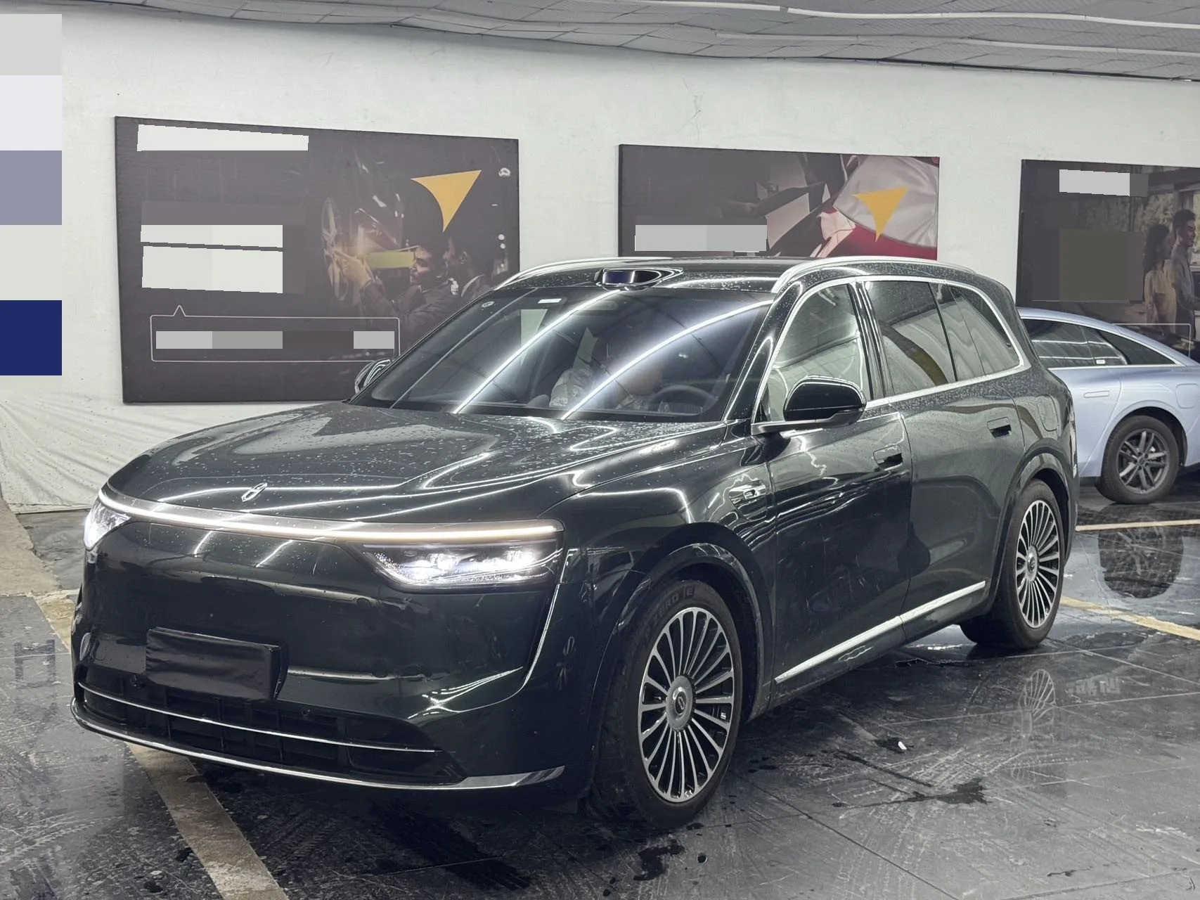 Wenjie M8 2025 Range Extended Max+ Version 53.4kWh 6-Seater