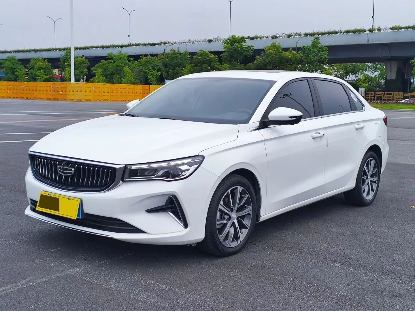Geely Emgrand 2023 4th Generation Champion Edition 1.5L CVT Premium