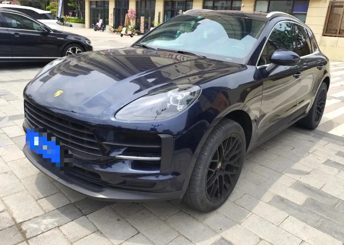 2020 Macan 2.0T