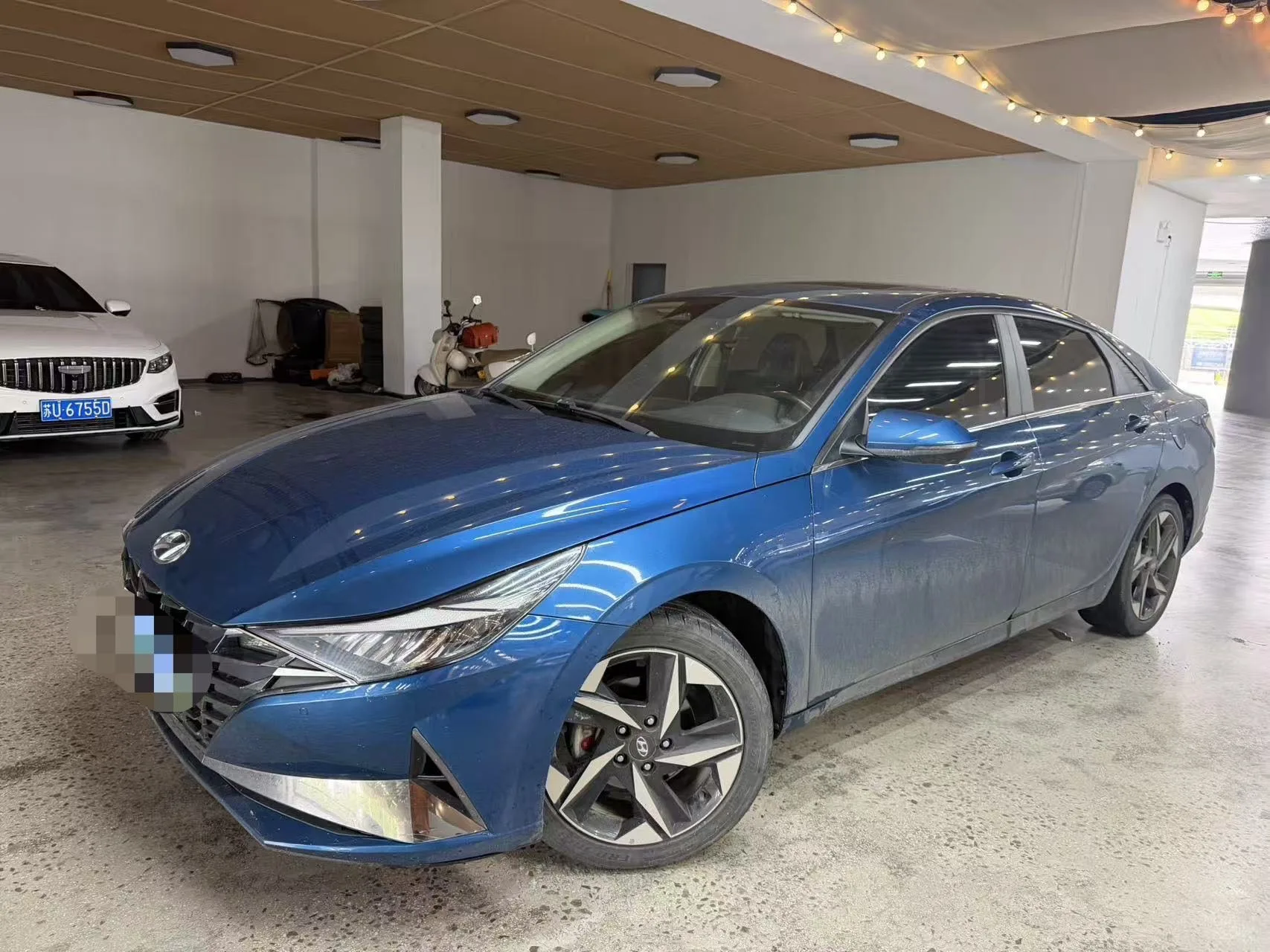 2021 Elantra 1.5L CVT LUX Premium Edition