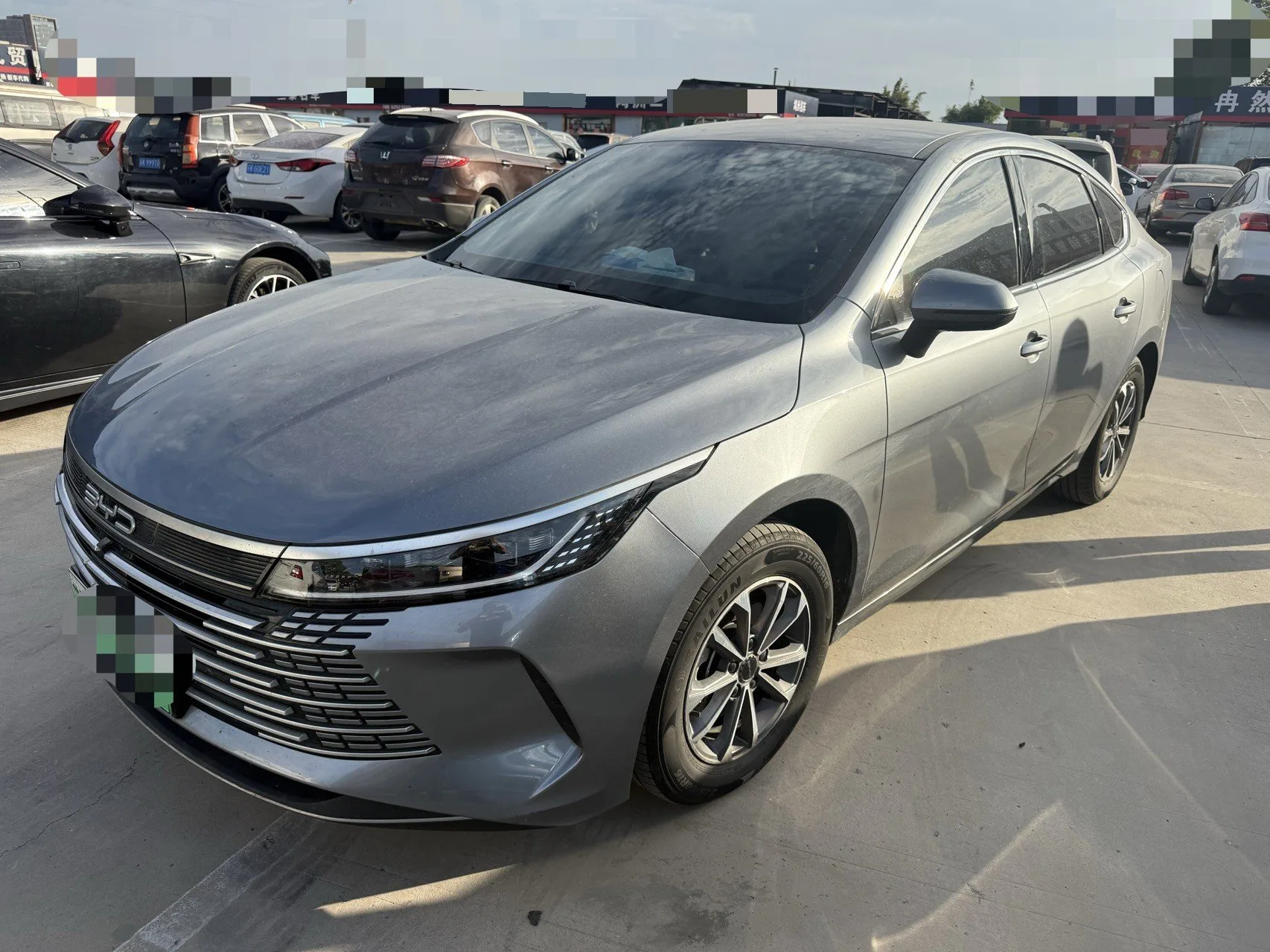BYD 2024 Destroyer 05 DM-i 1.5 CVT Glory Edition 55KM Luxury Automatic