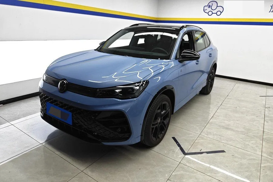 Volkswagen 2025 Tiguan L PRO 2.0TSI 380TSI AWD R-Line Smart Edition Automatic