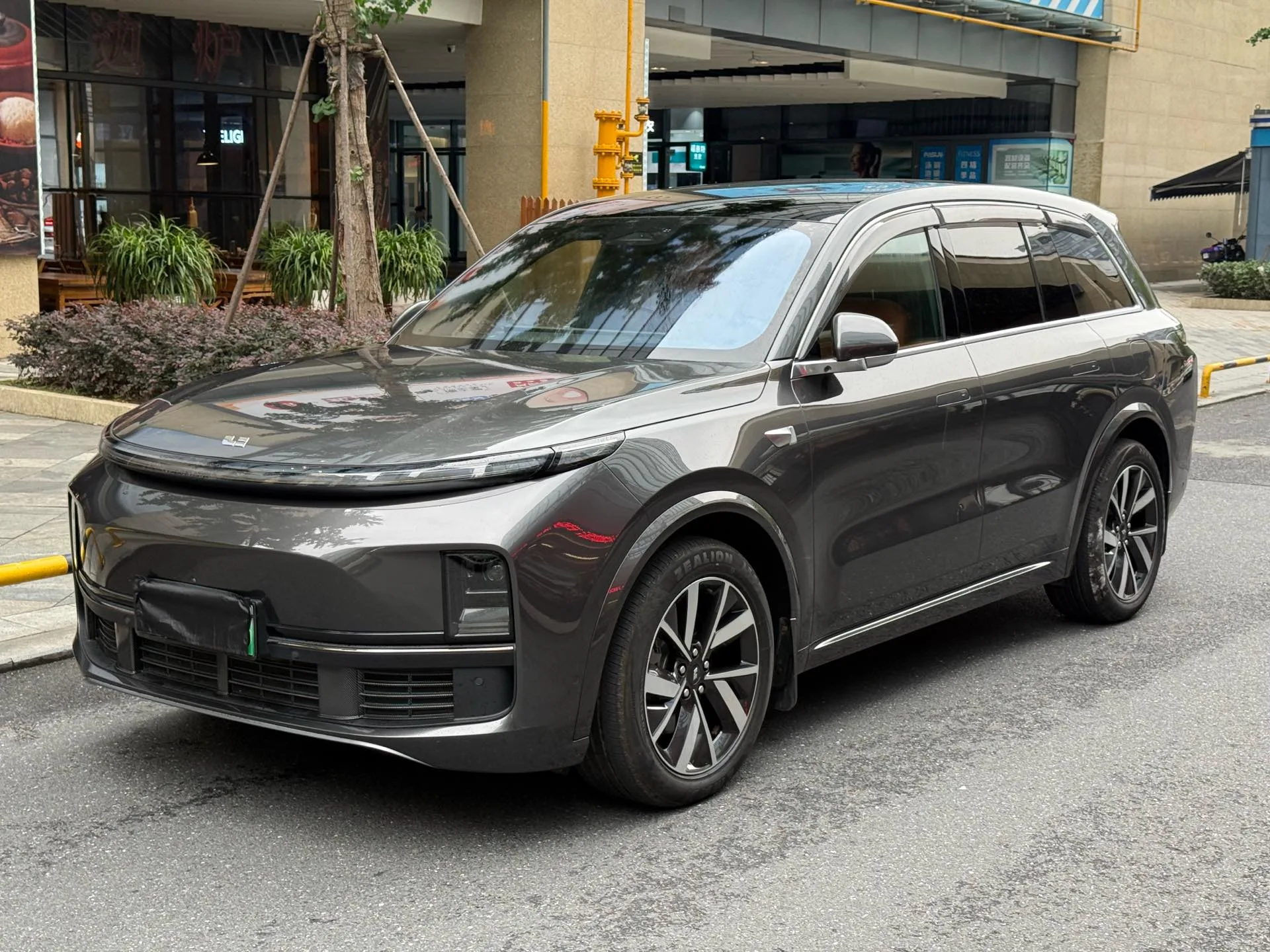 Li Auto L8 2023 Pro