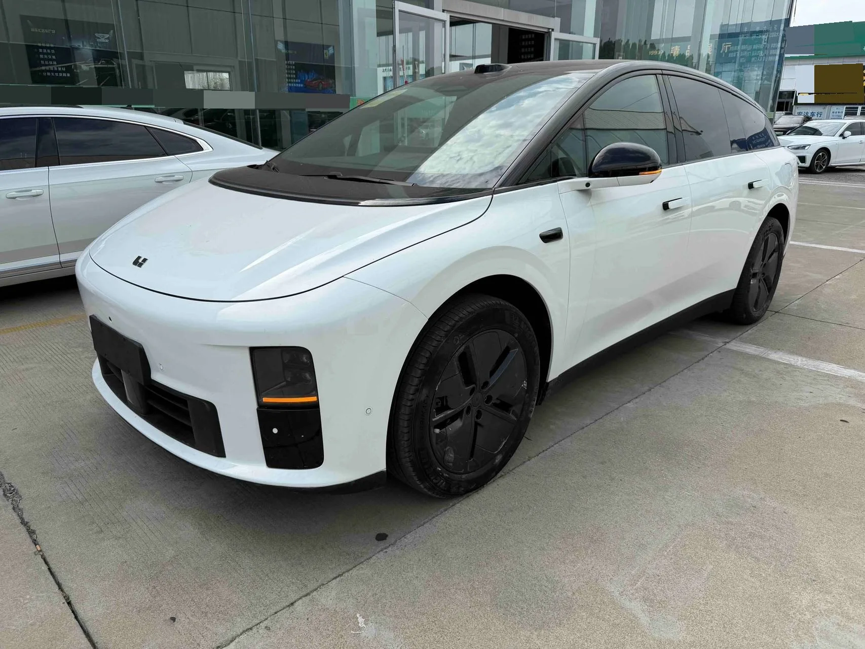 Li Auto i6 2025 Standard Edition