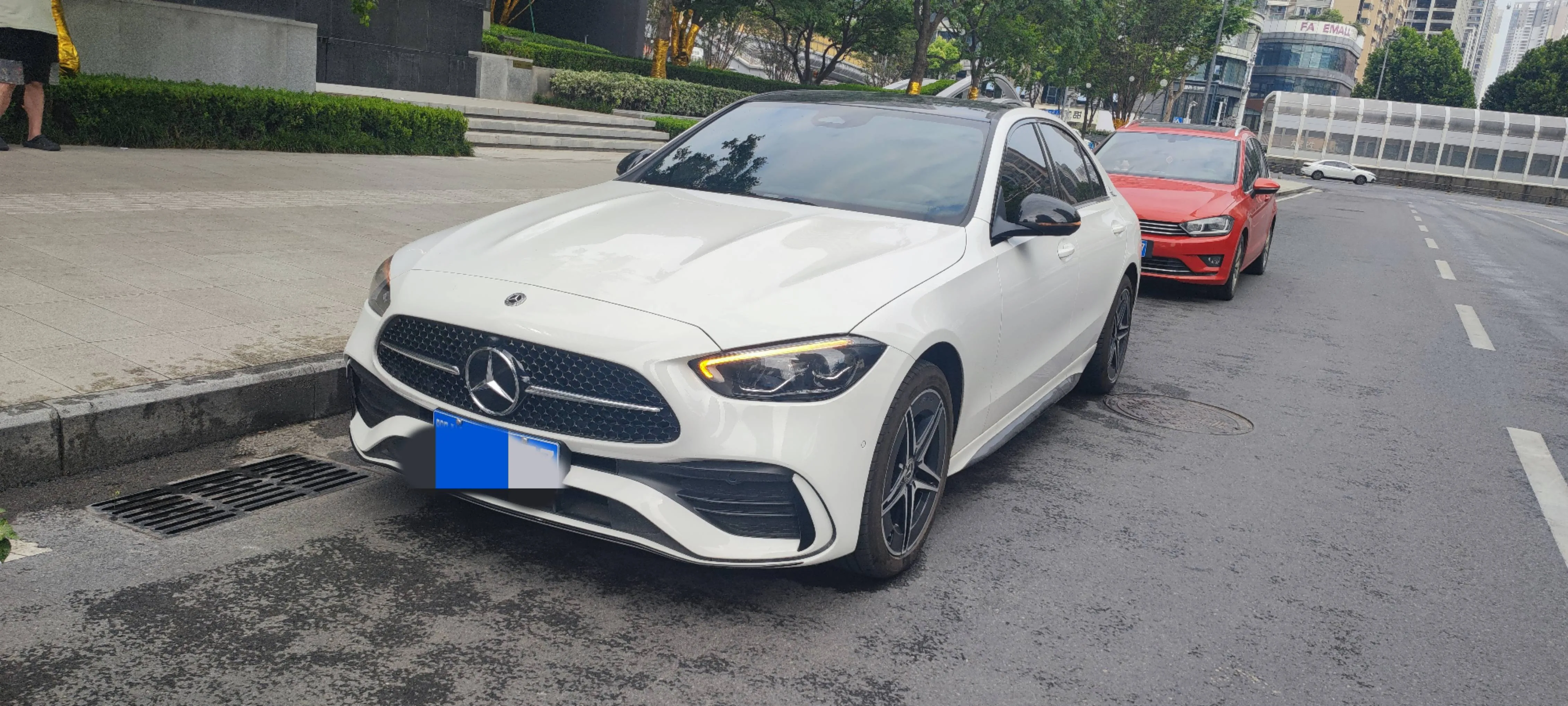 2024 Mercedes-Benz C-Class C 260 L 48V 1.5T "Bright Night" Sport Edition (Second Facelift) Automatic Transmission